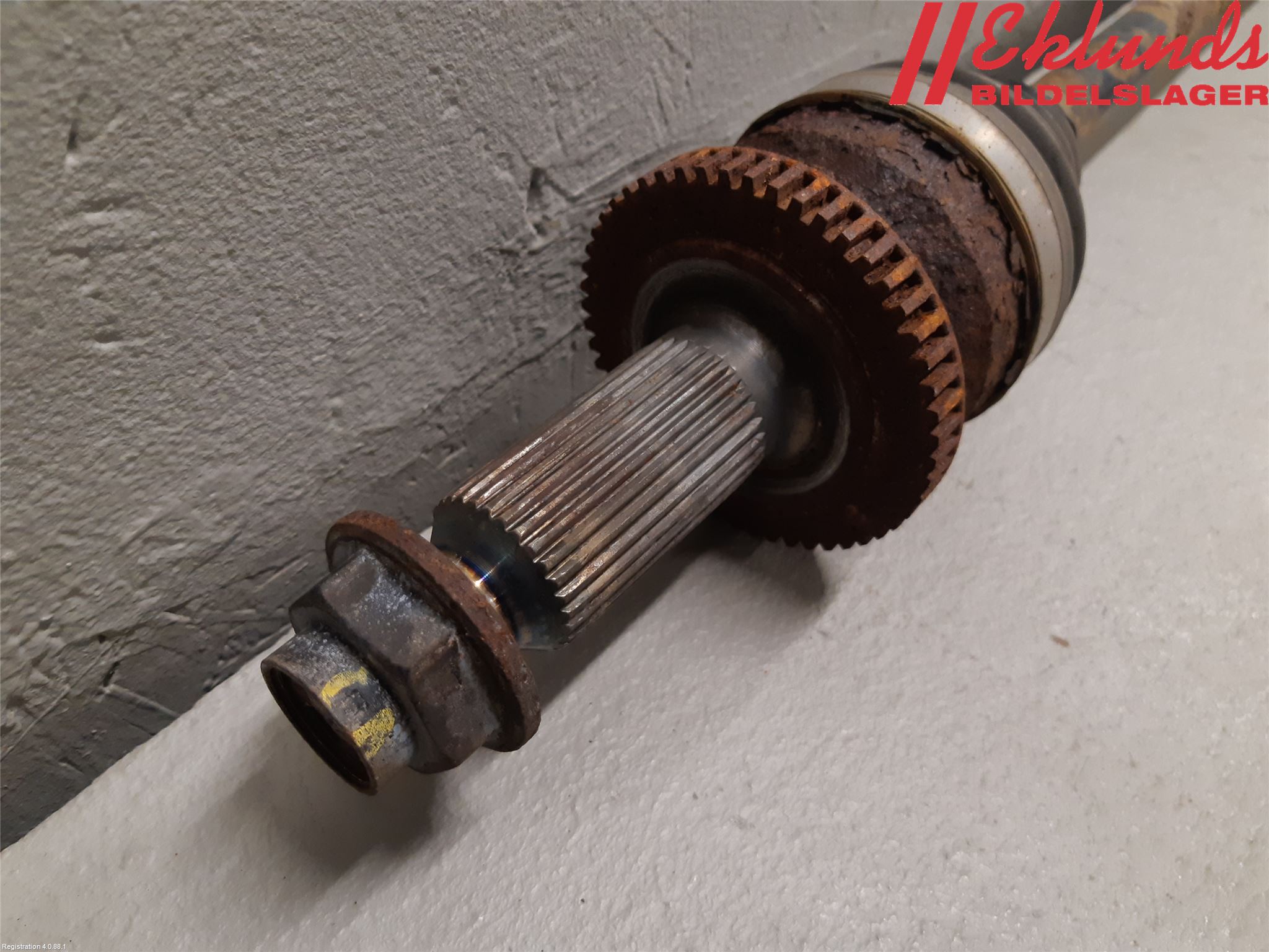 Hyundai SANTA FE 13-18 Drivaxel Bak Höger