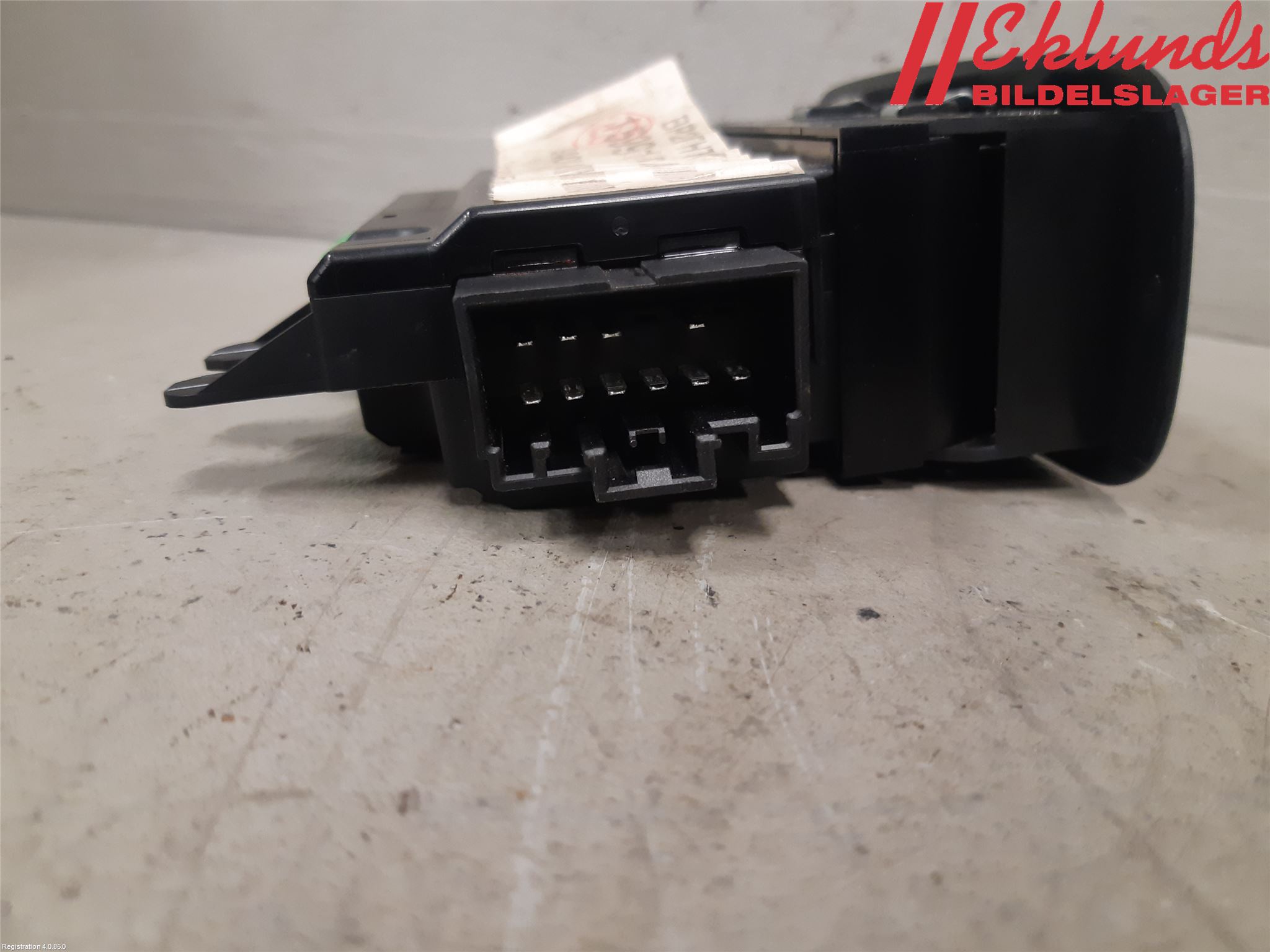 Volvo V70 05-08 Strömställare Elhiss