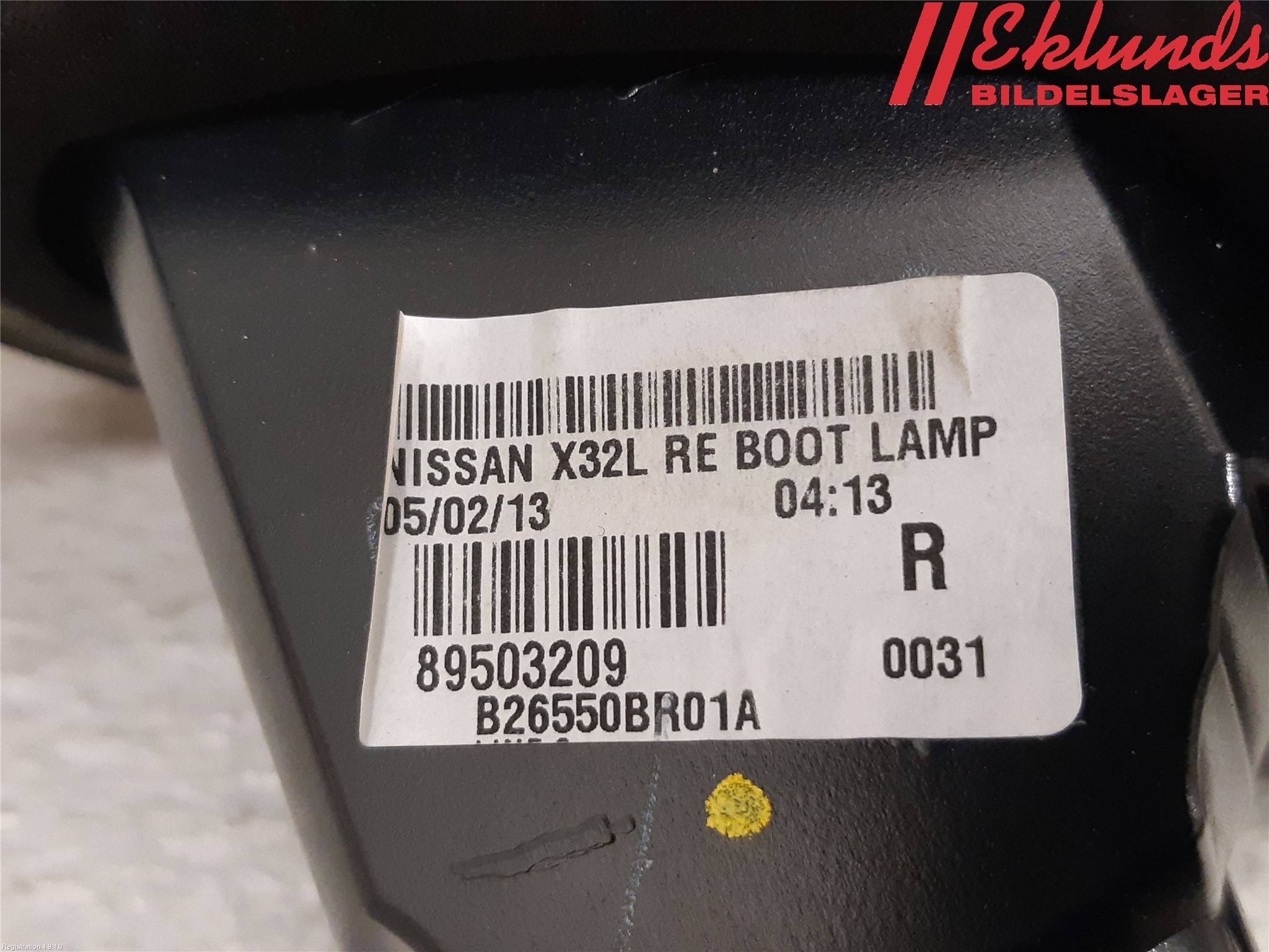 Nissan QASHQAI+2  10-14 Bakljus Lucka Hö