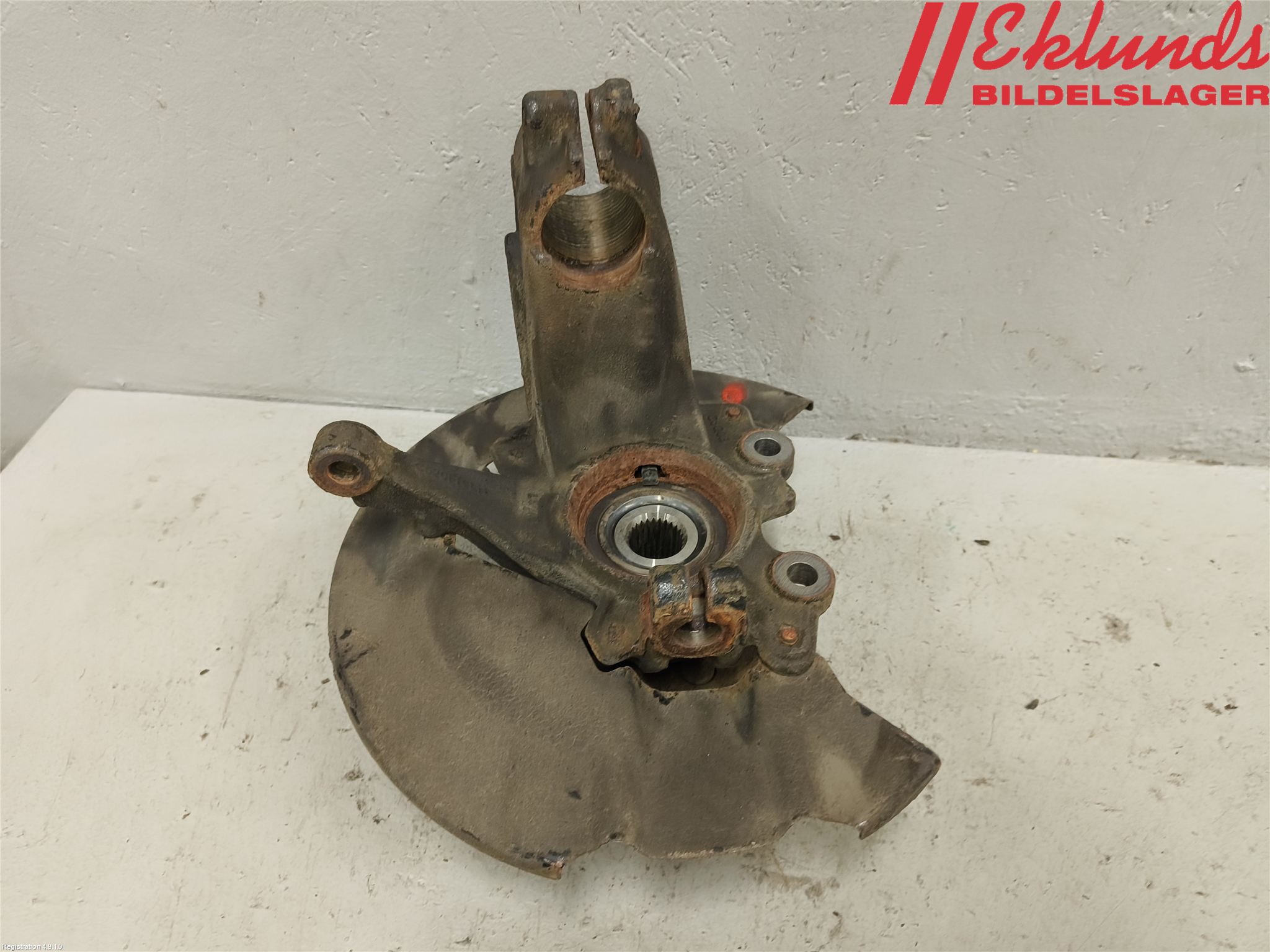 Ford KUGA 17-19 Styrspindel Lagerhus Vä