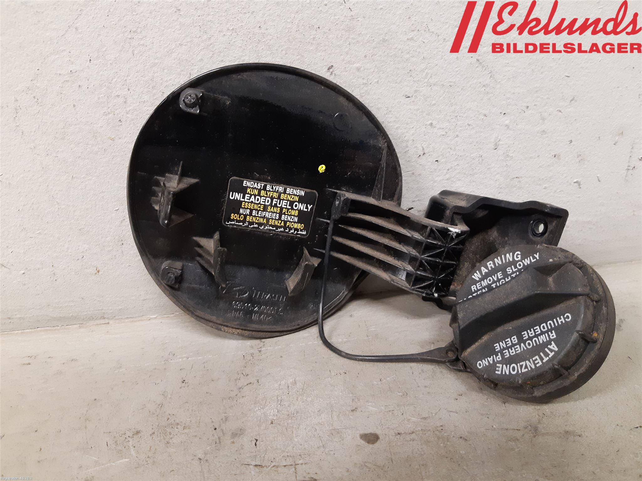 Hyundai VELOSTER 12-17 Tanklucka