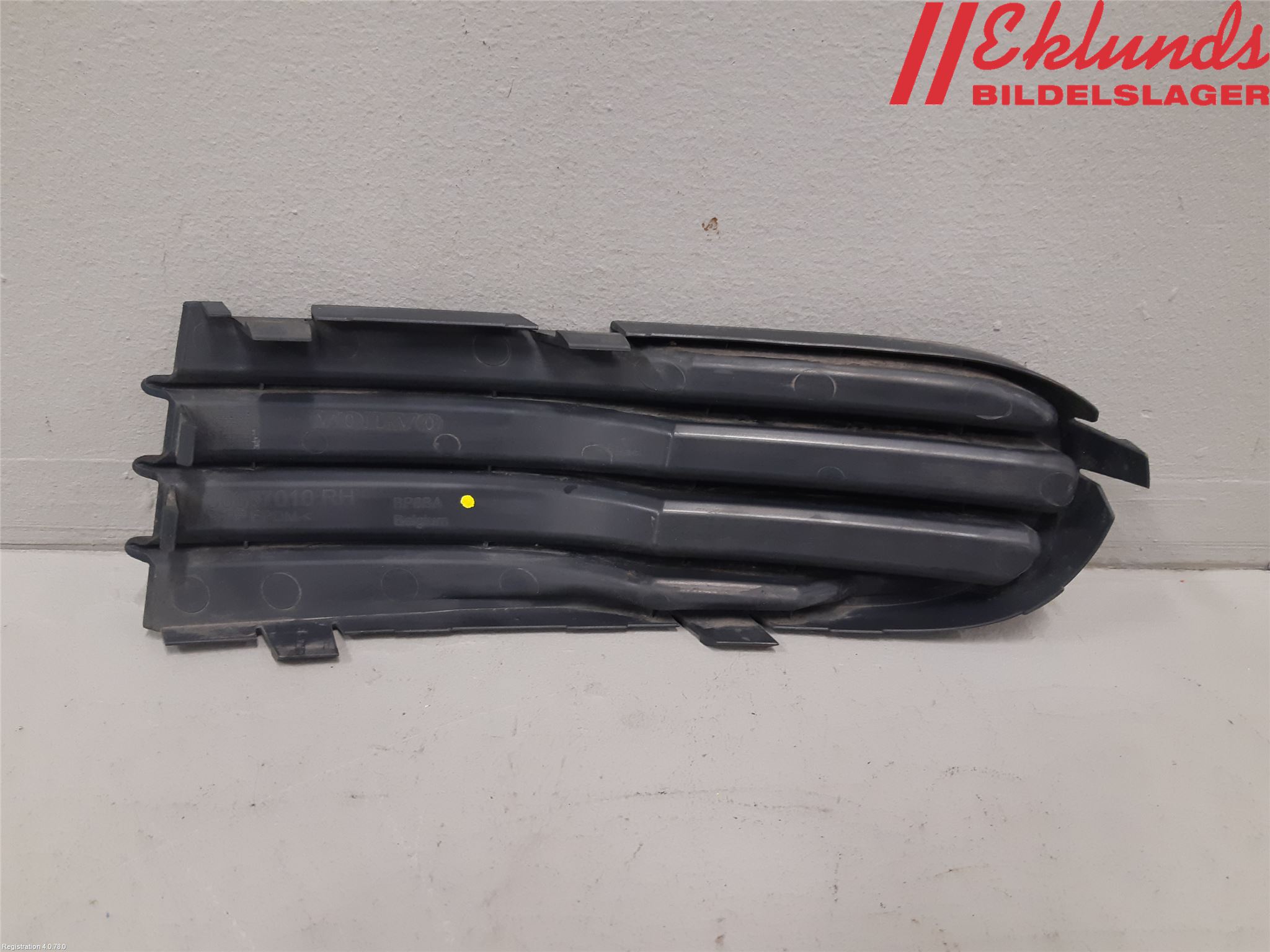Volvo V50 04-07 Stöt Utfyllnad-List-Grill