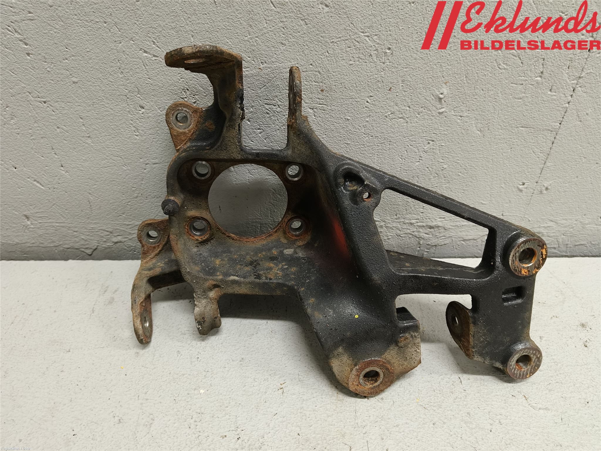 Ford FOCUS 19- Hjullagerhus-Spindel Vä B