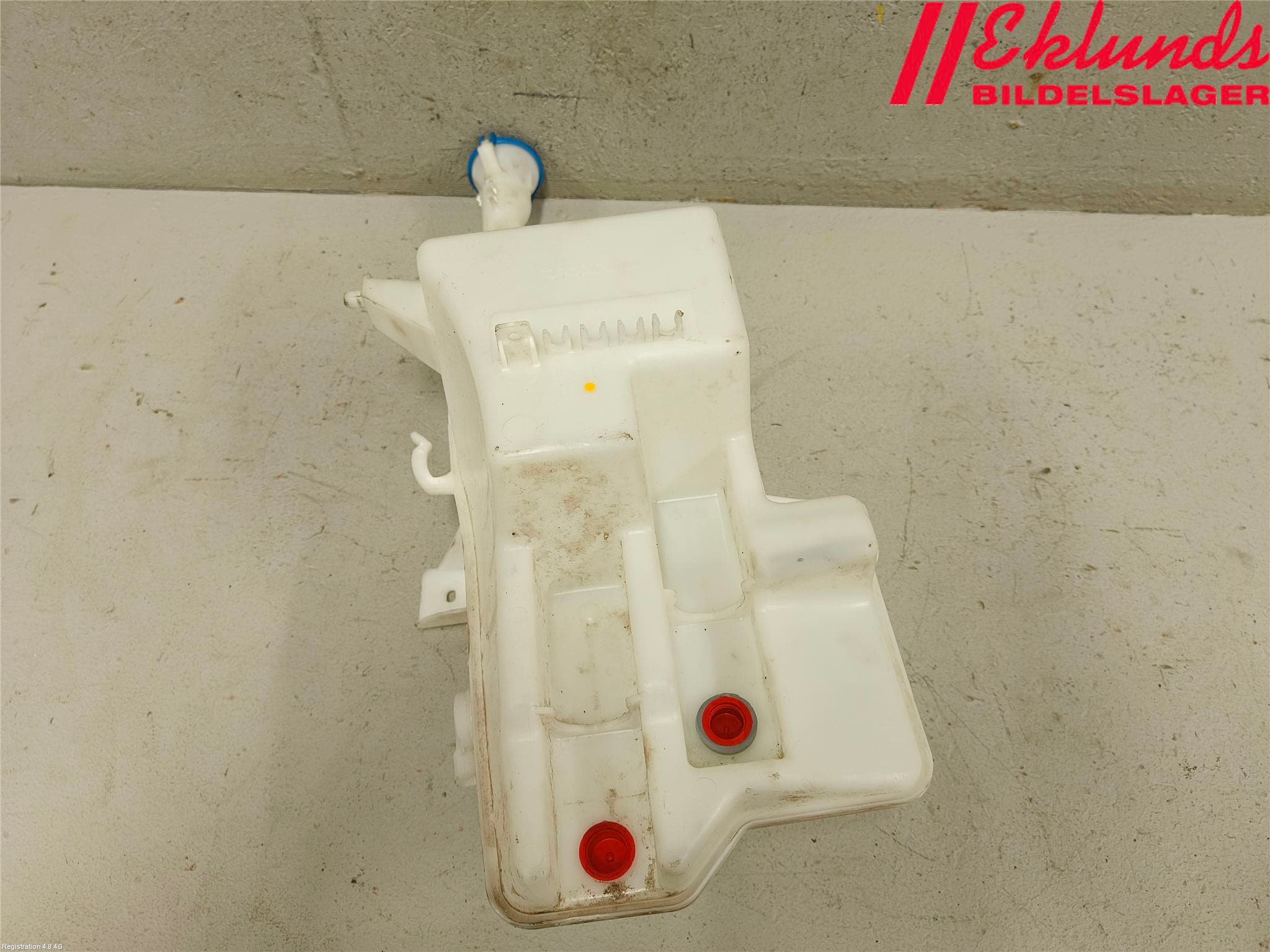 Volvo V40 12-19 Spolartank Vindruta