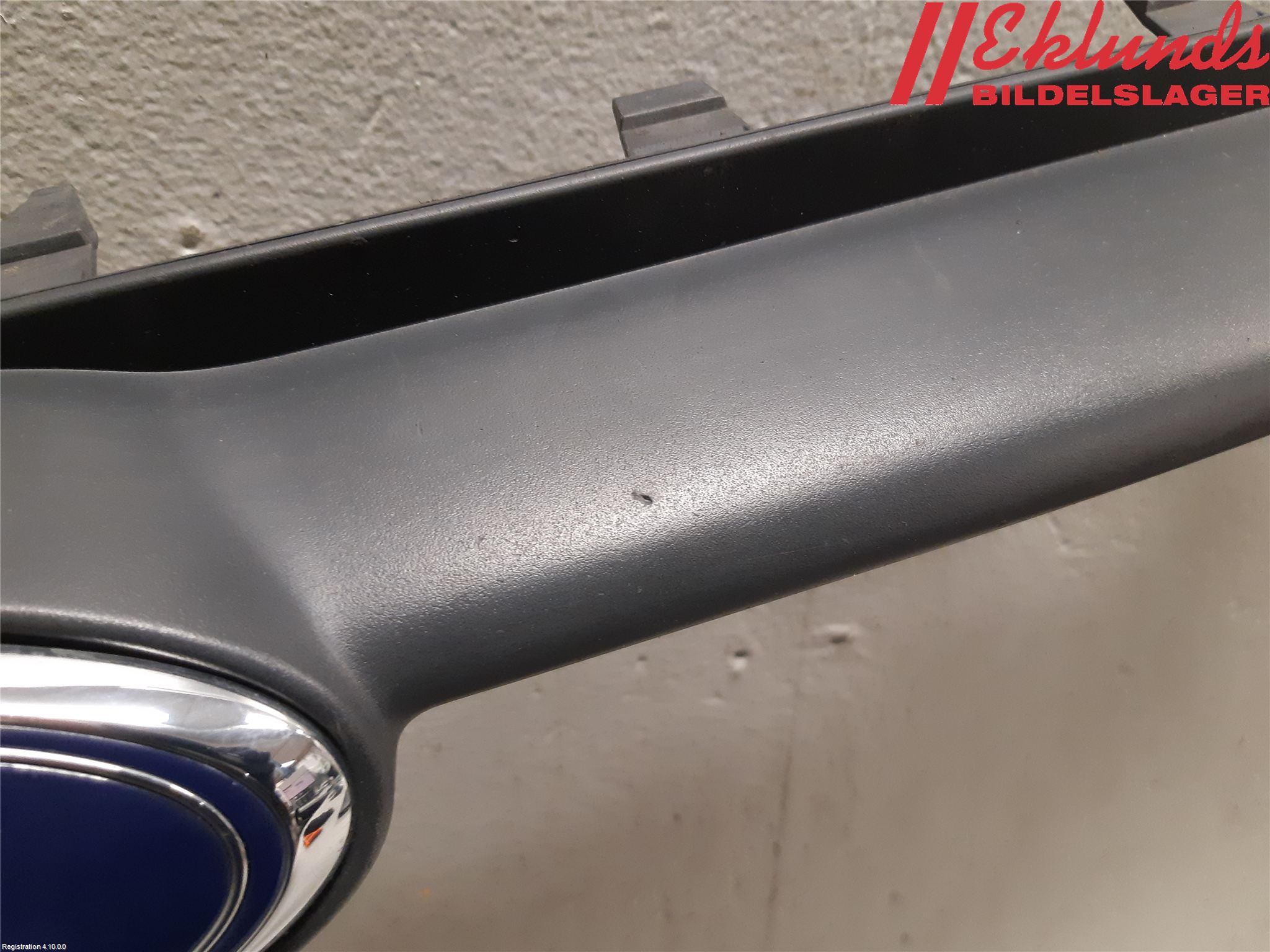 Ford TRANSIT/TOURNEO CONNECT 13-22 Grill Komp