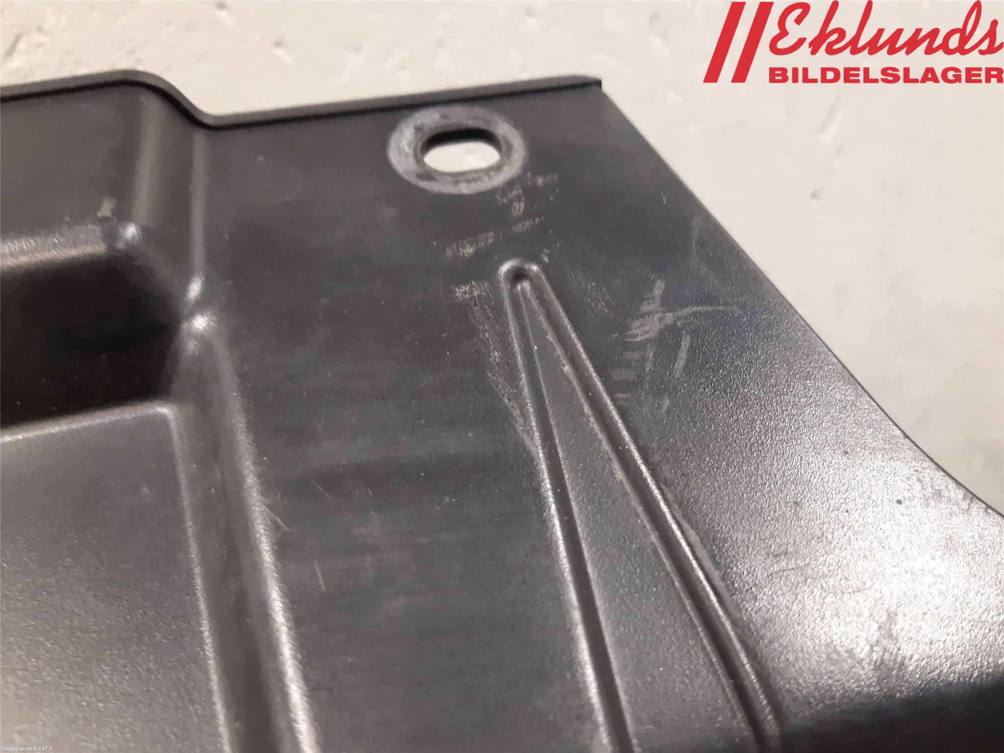 Nissan NAVARA 05-16 Grill Komp