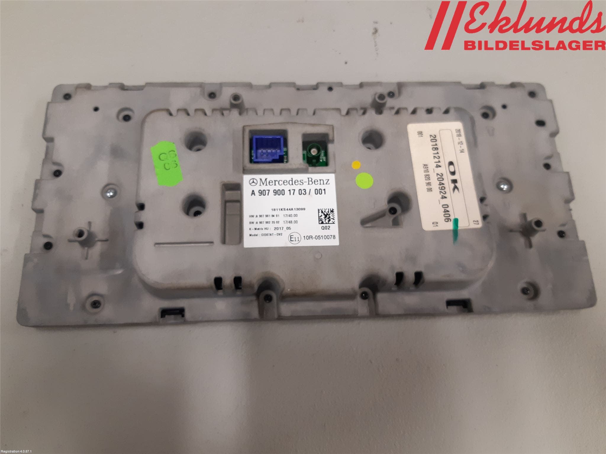 Mercedes-Benz MB SPRINTER (W907/W910) 19- Bildskärm