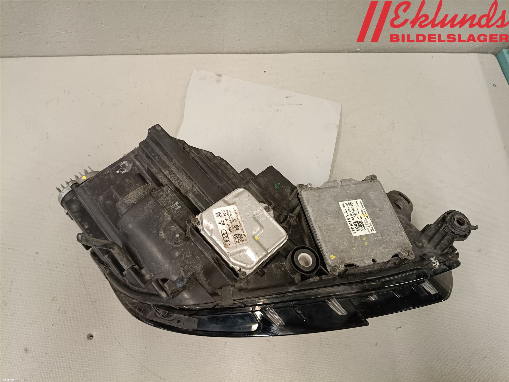 Audi A4/S4 B9 16-19 Strålkastare Vänster