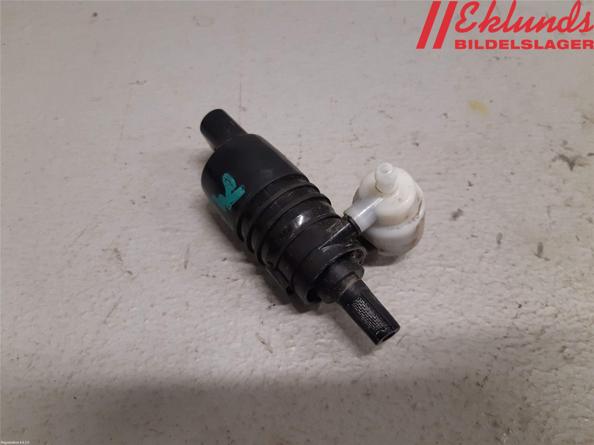 BMW X1 F48 15-22 Spolarpump Vindruta