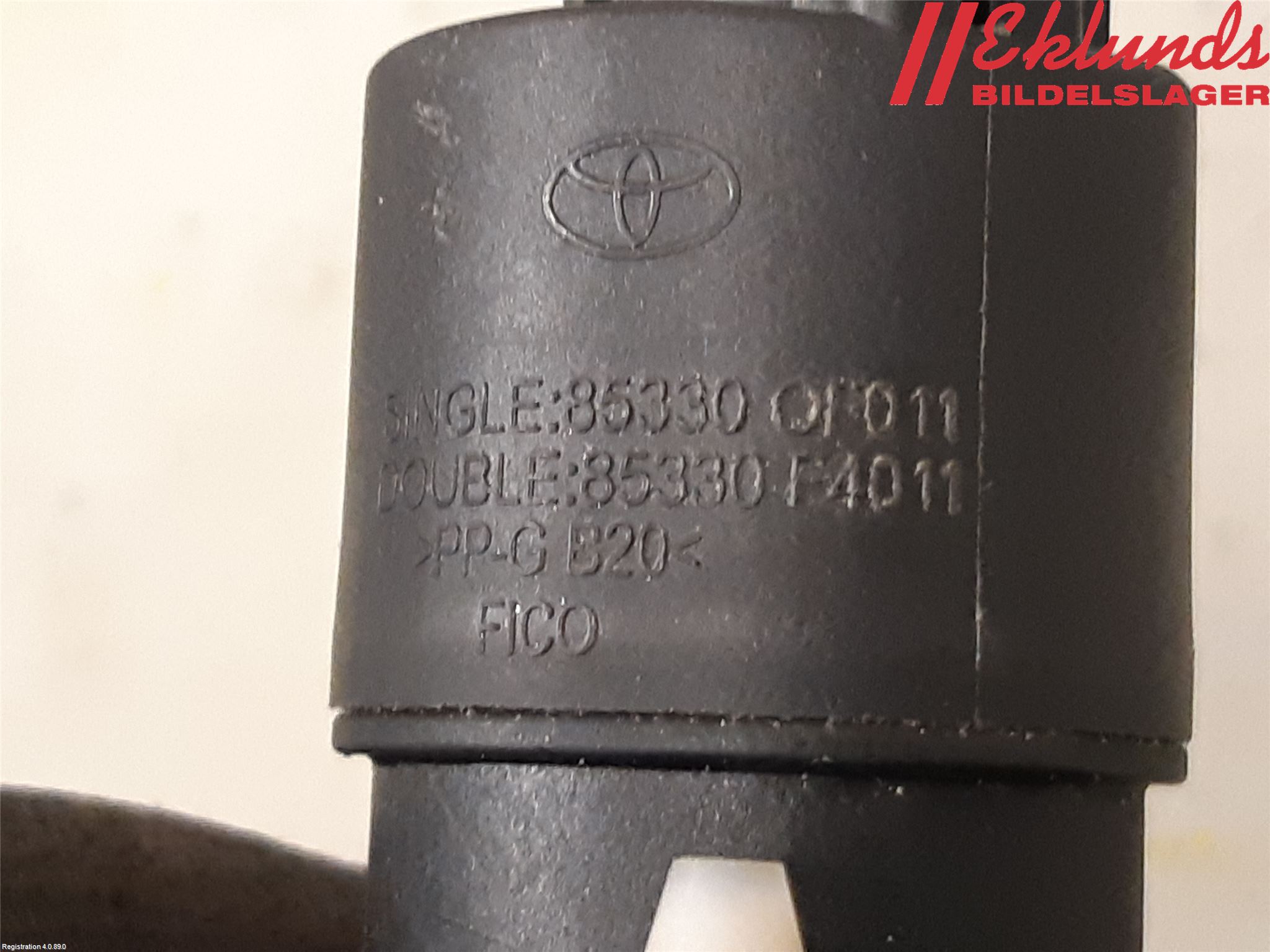 Toyota C-HR 16-23 Spolarpump Vindruta