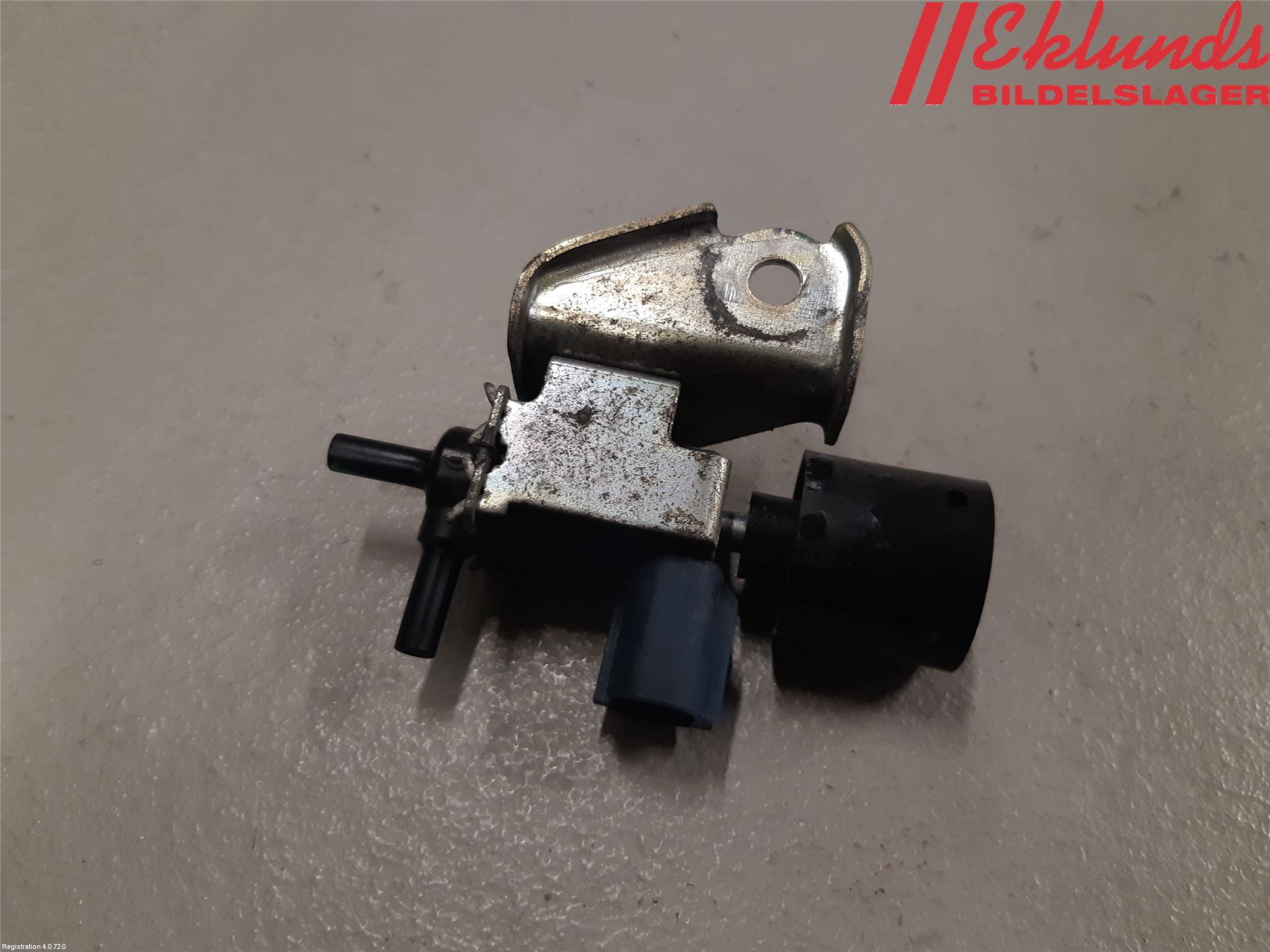 Toyota AURIS 10-12 Vakuumventil