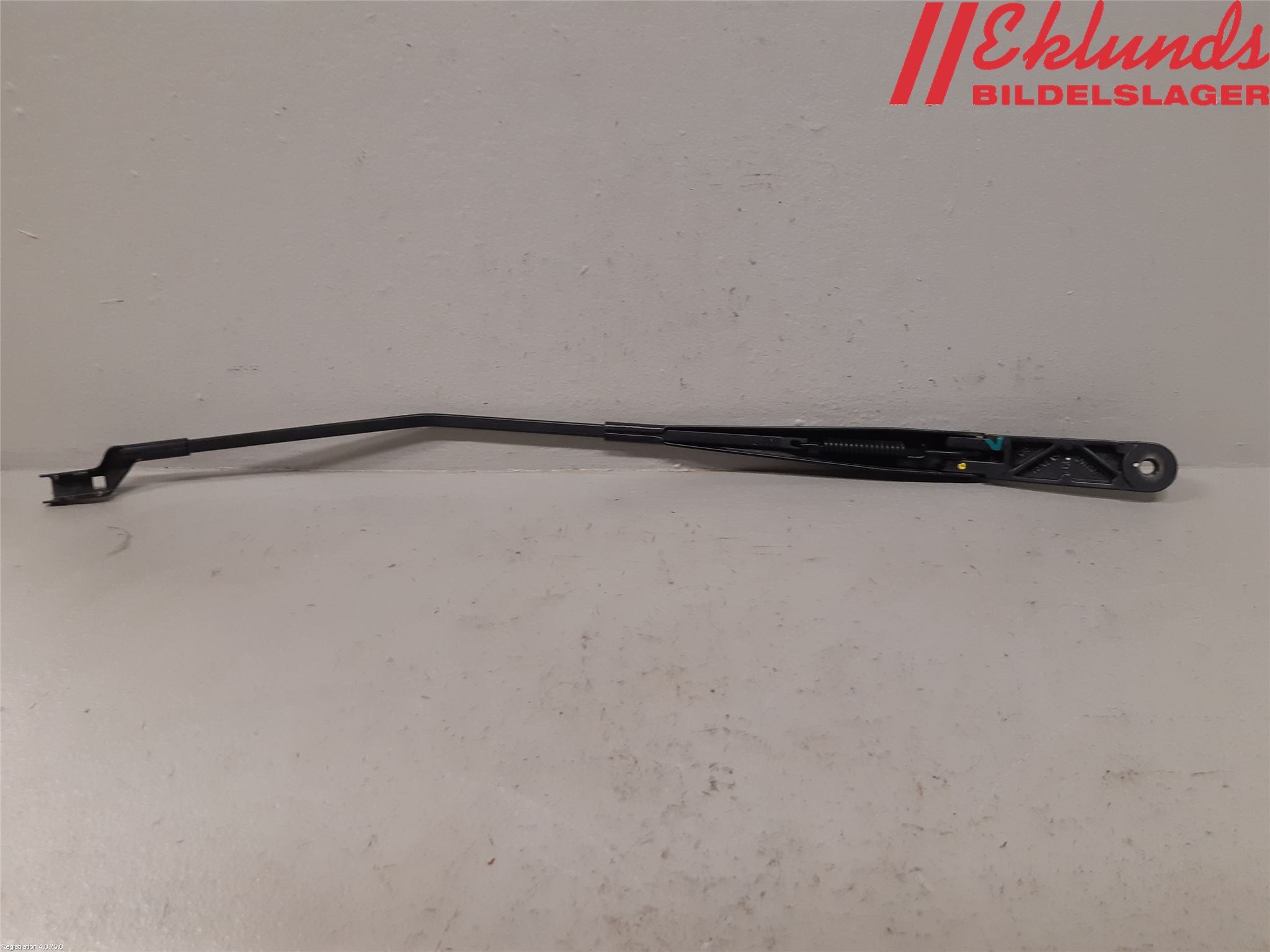 Seat ATECA 16->> Torkararm Armar Vindruta