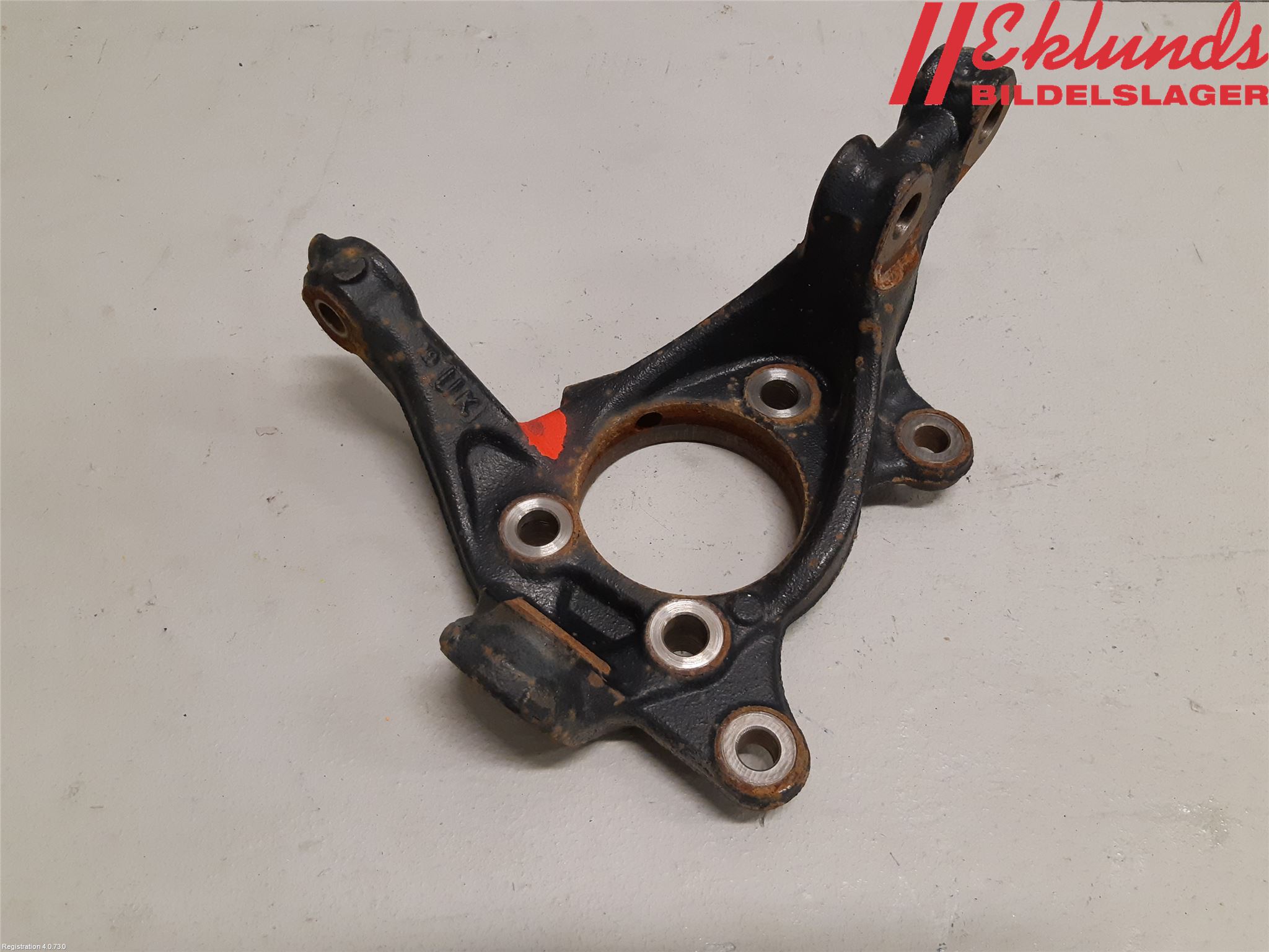 Toyota COROLLA 19- Styrspindel Lagerhus Vä