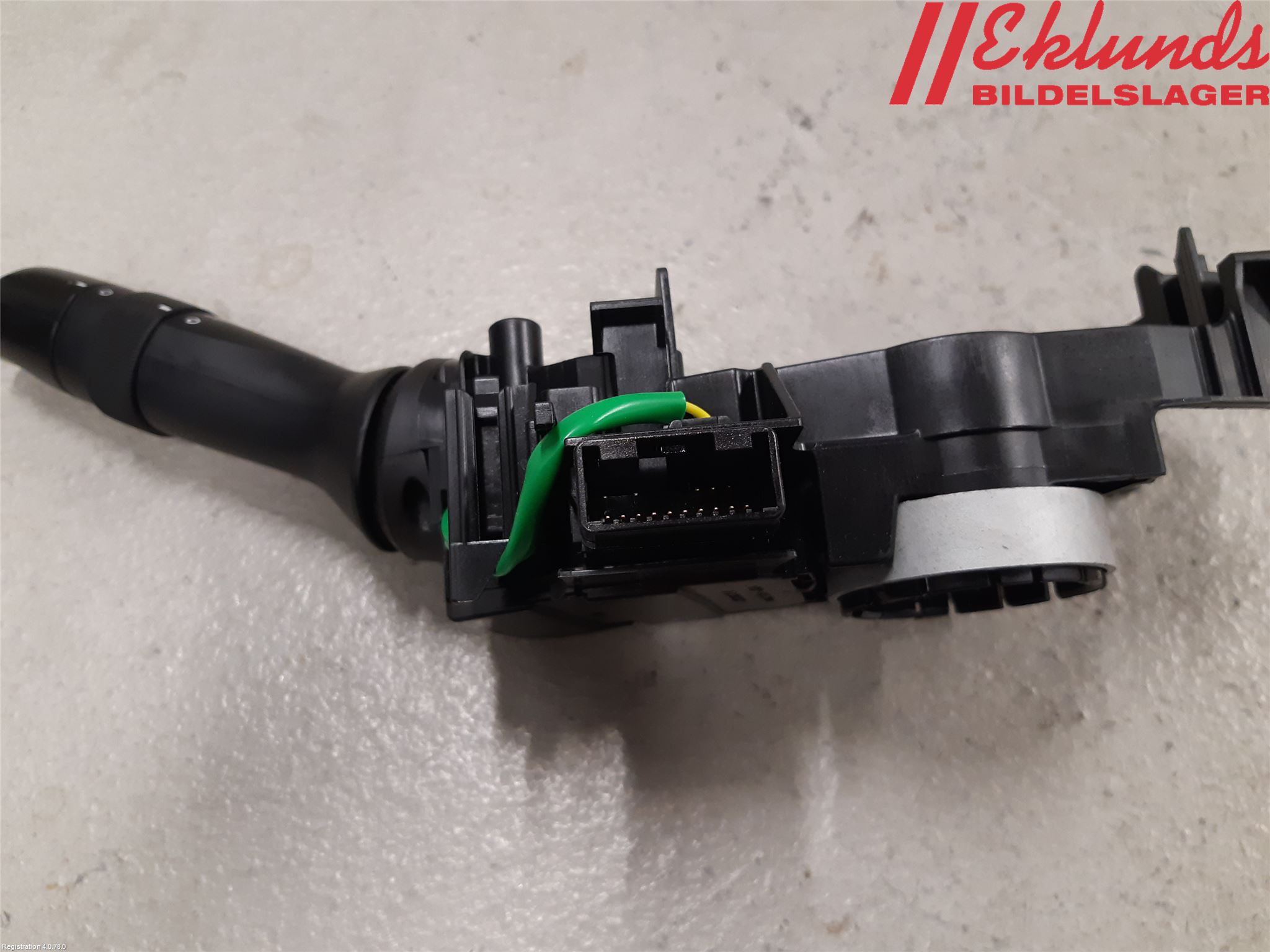 Toyota YARIS XP130 15-20 Spak Blinkers-Ljusomk