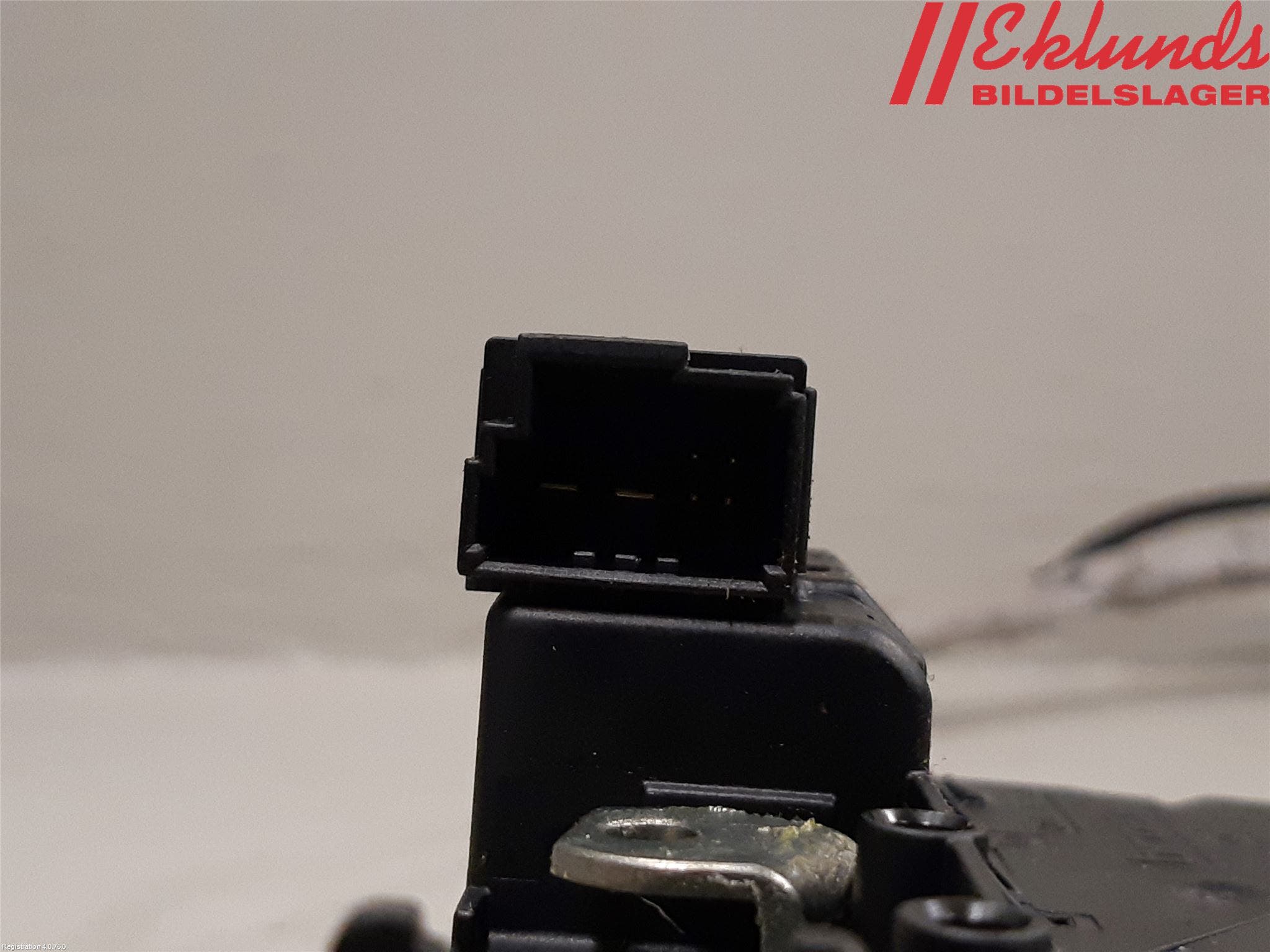 BMW X6 F16 14-19 Centrallåsmot Baklucka