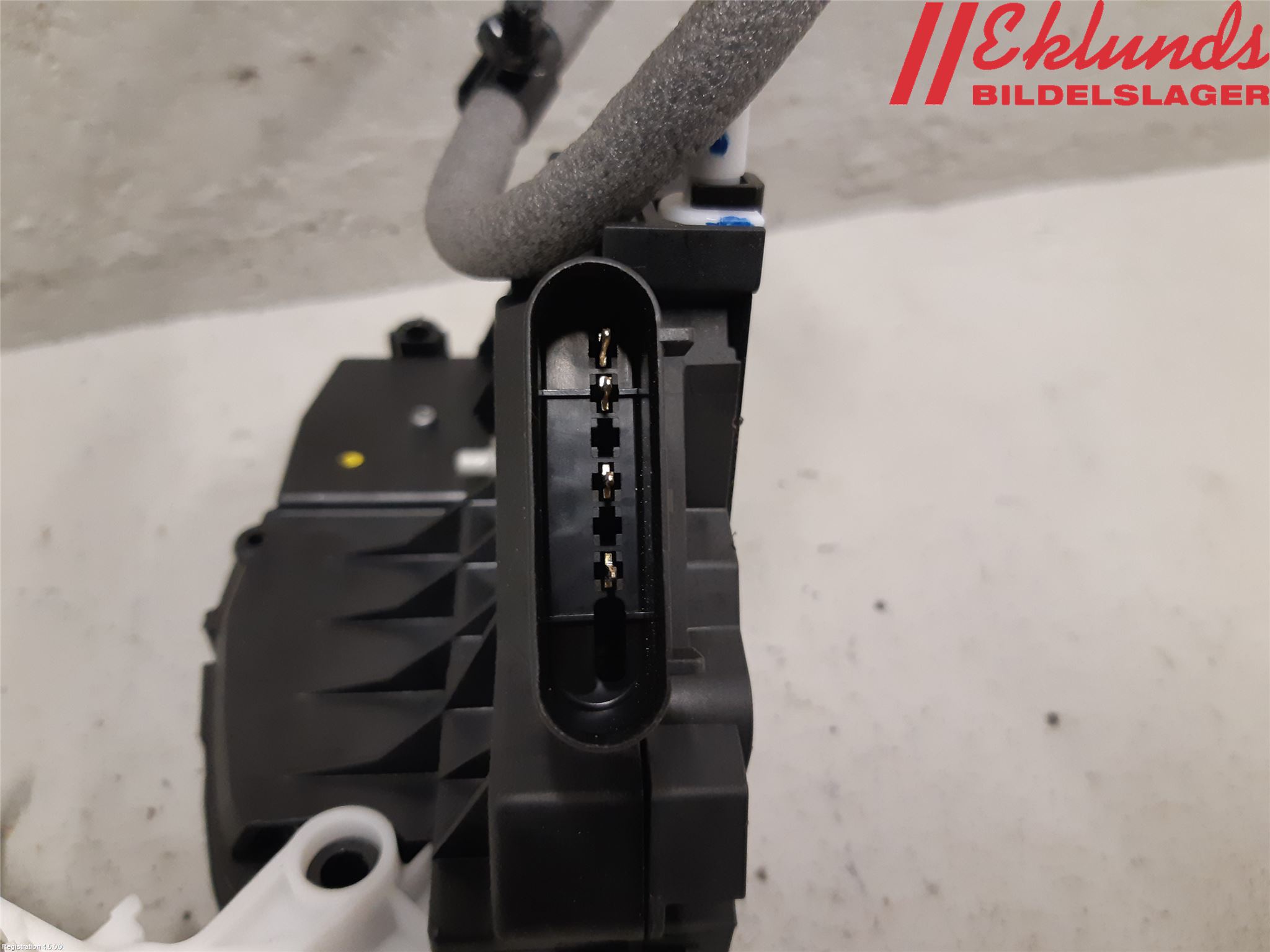 Ford FOCUS 11-14 Låskista-Dörrlås