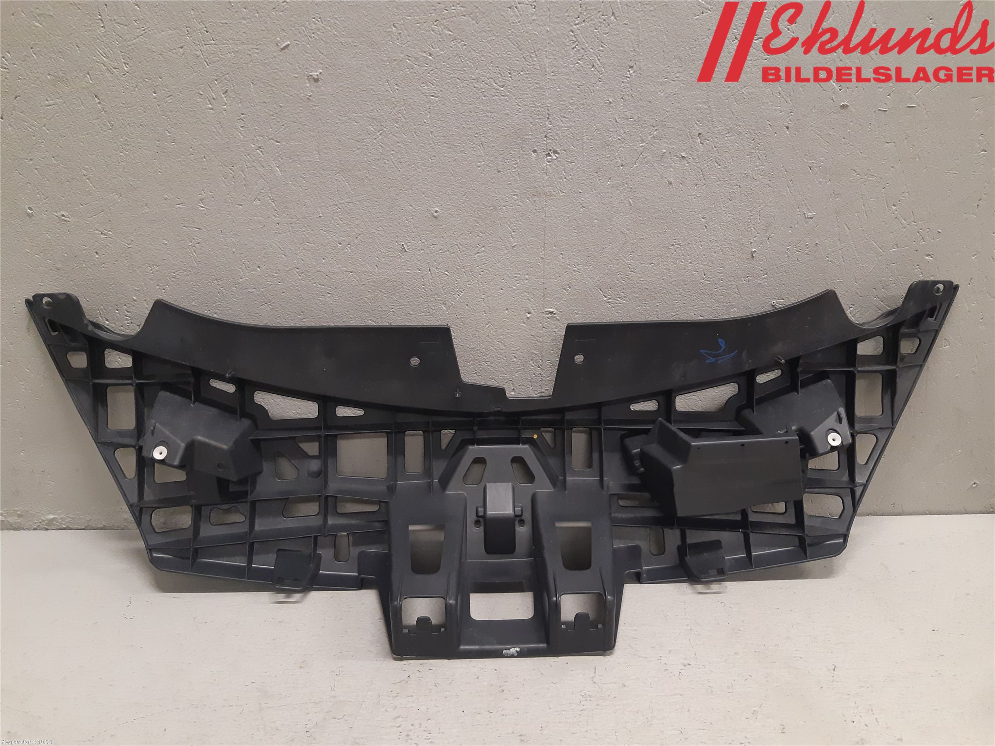 Renault CLIO III  09-12 Frontplåt