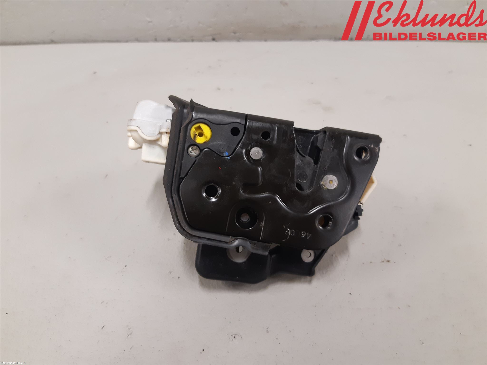 Audi A6/S6     05-11 Centrallåsmotor Vänster