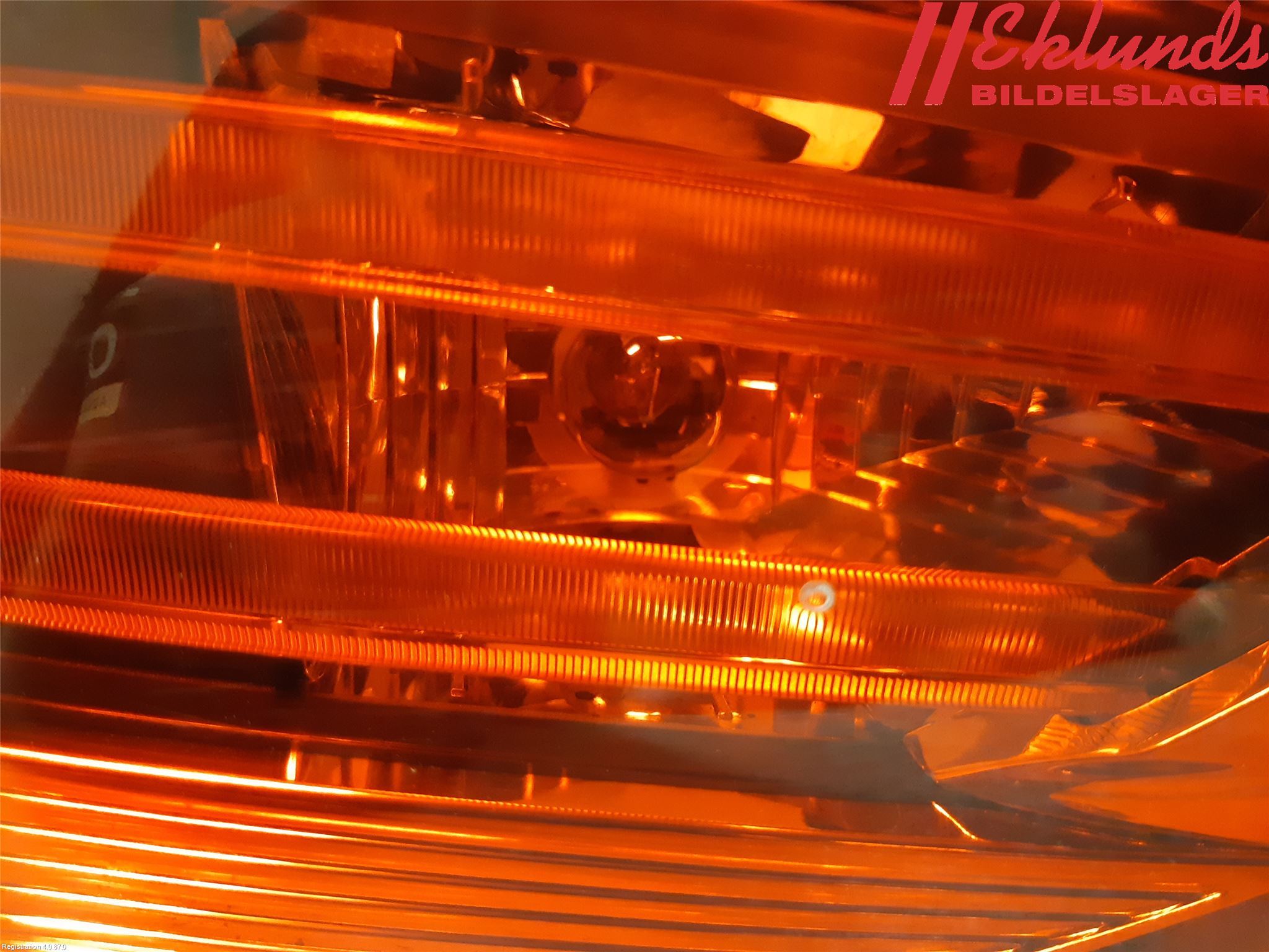 BMW X1 E84 10-15 Bakljus Lucka Vä