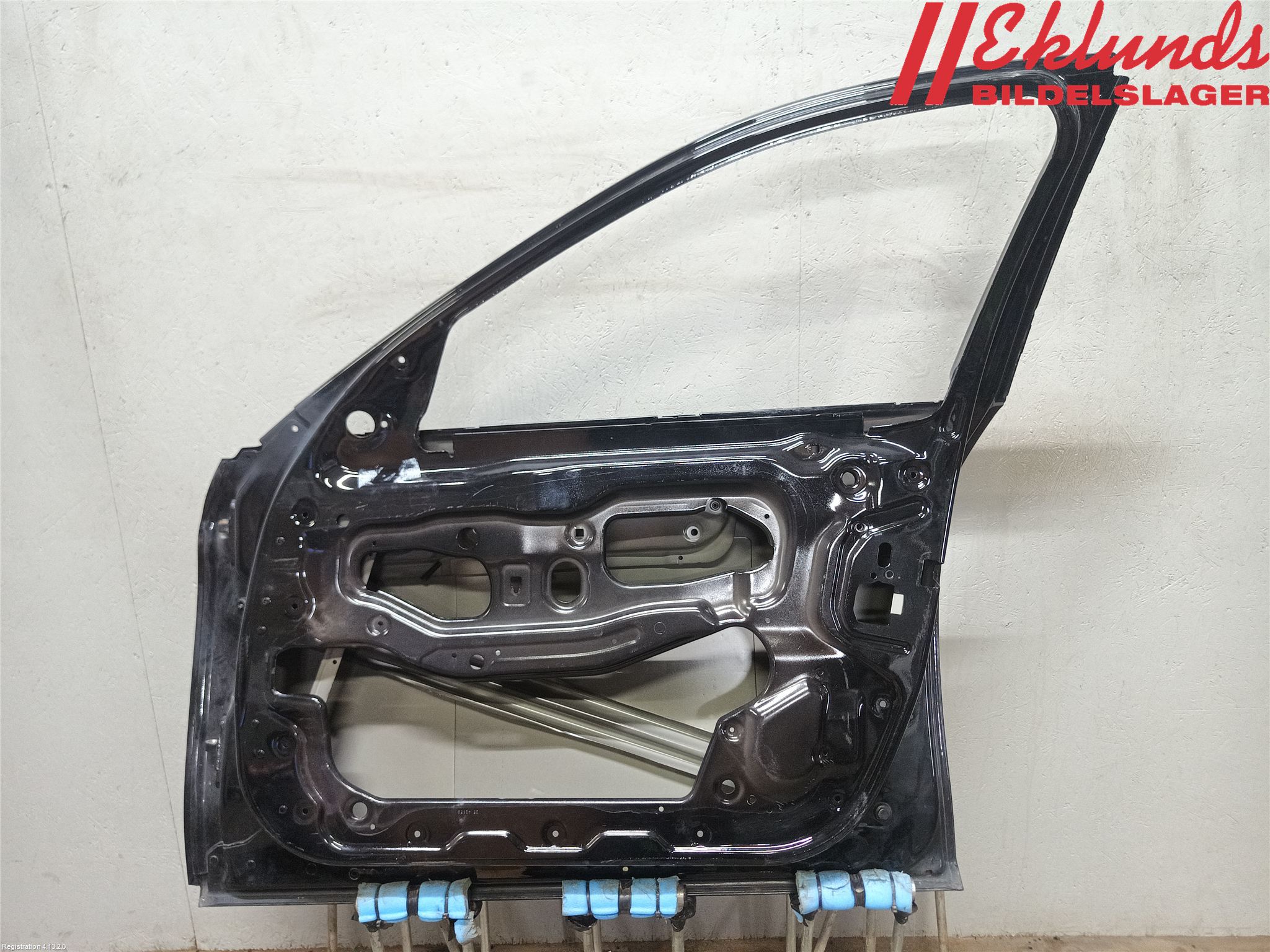 BMW 5 F10/F11/F18 09-17 Dörr Fram Höger