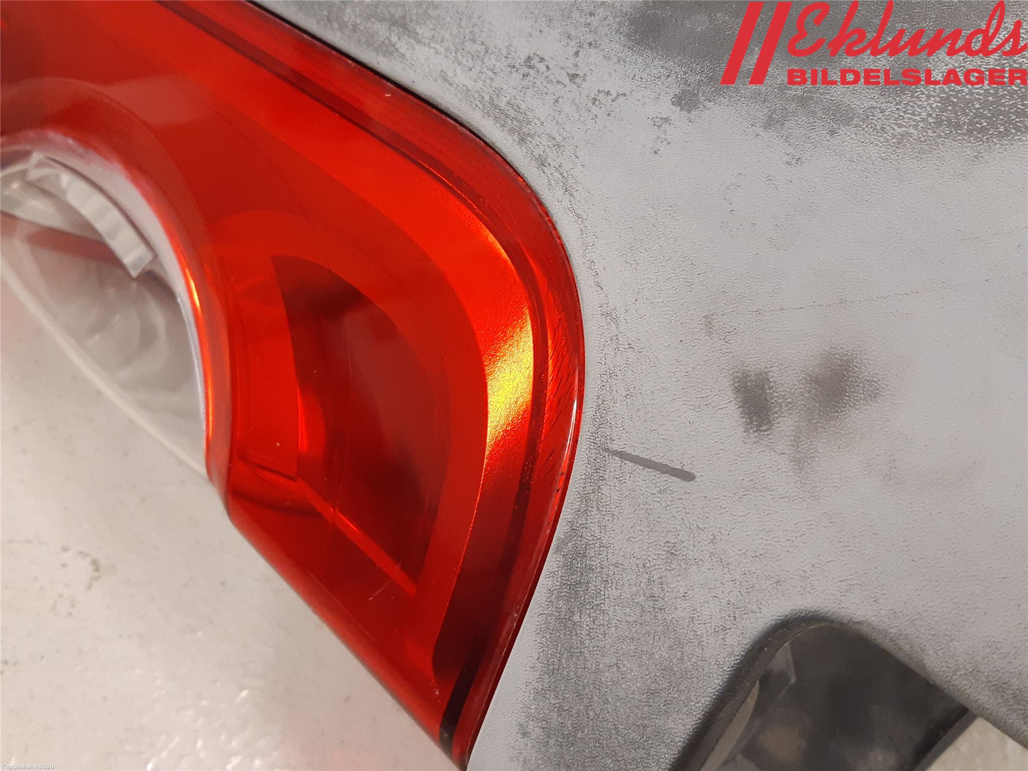 Opel VIVARO 01-14 Bakljus Höger