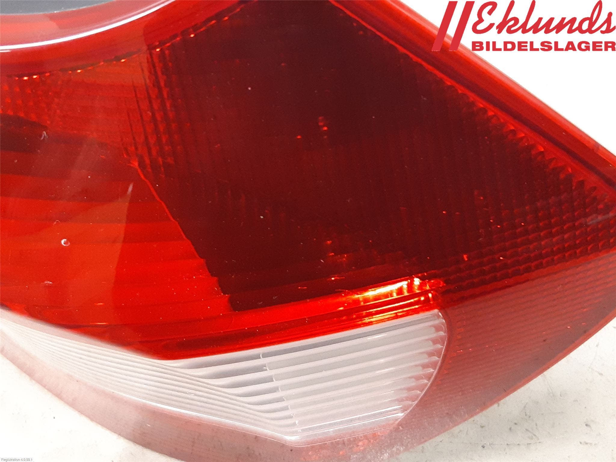 BMW 1 E87/81 5D/3D 03-11 Bakljus Höger