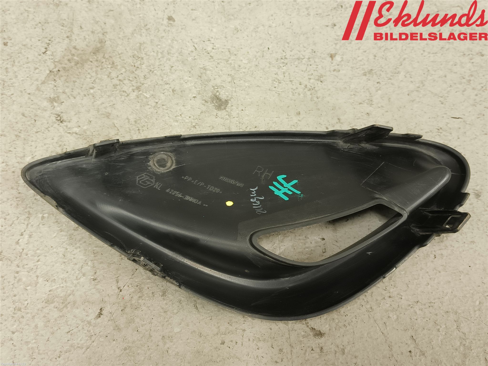 Nissan MICRA 11-16 Stötfångardel Fram Hö
