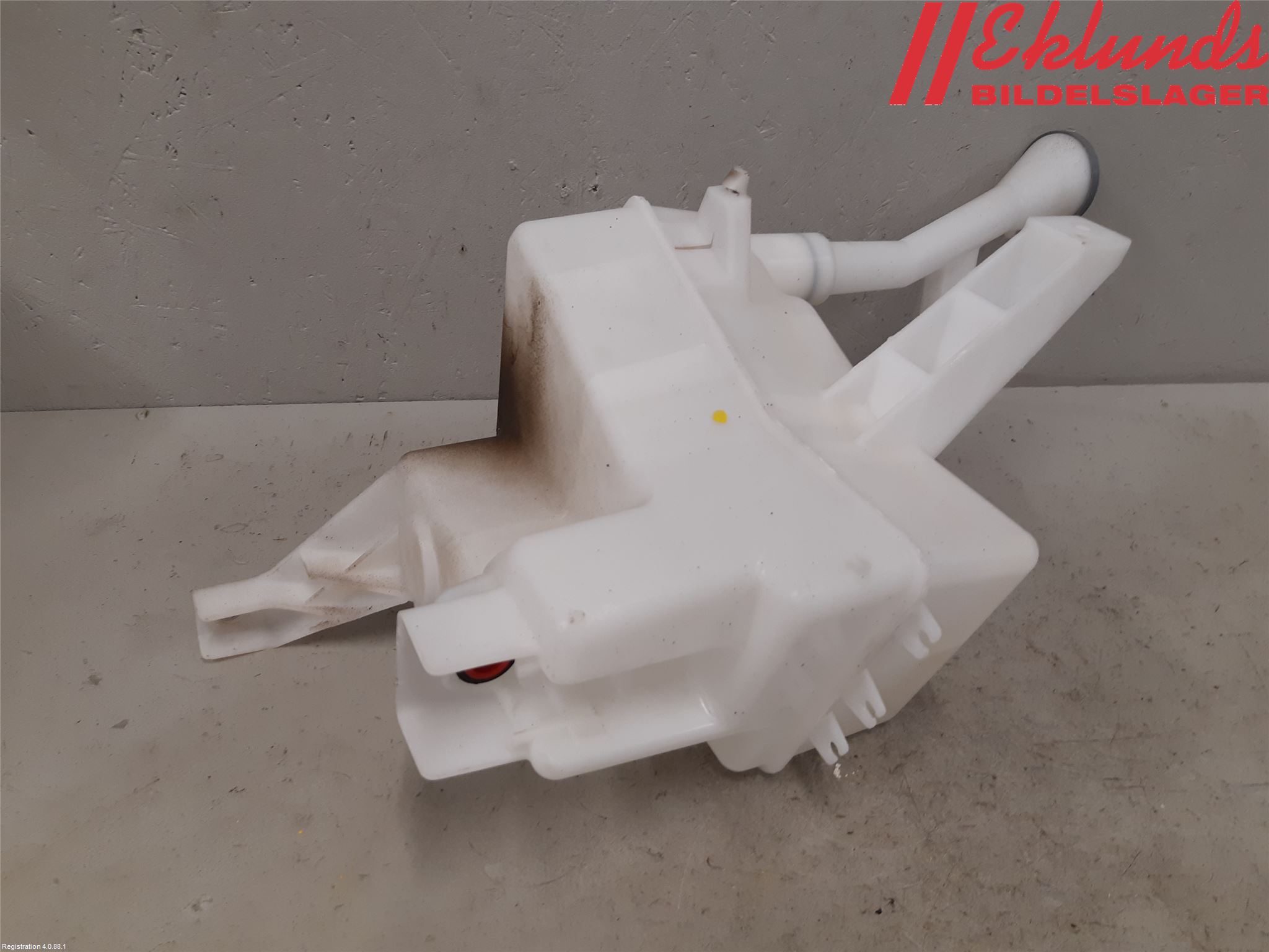 Nissan E-NV200/EVALIA Spolartank Vindruta