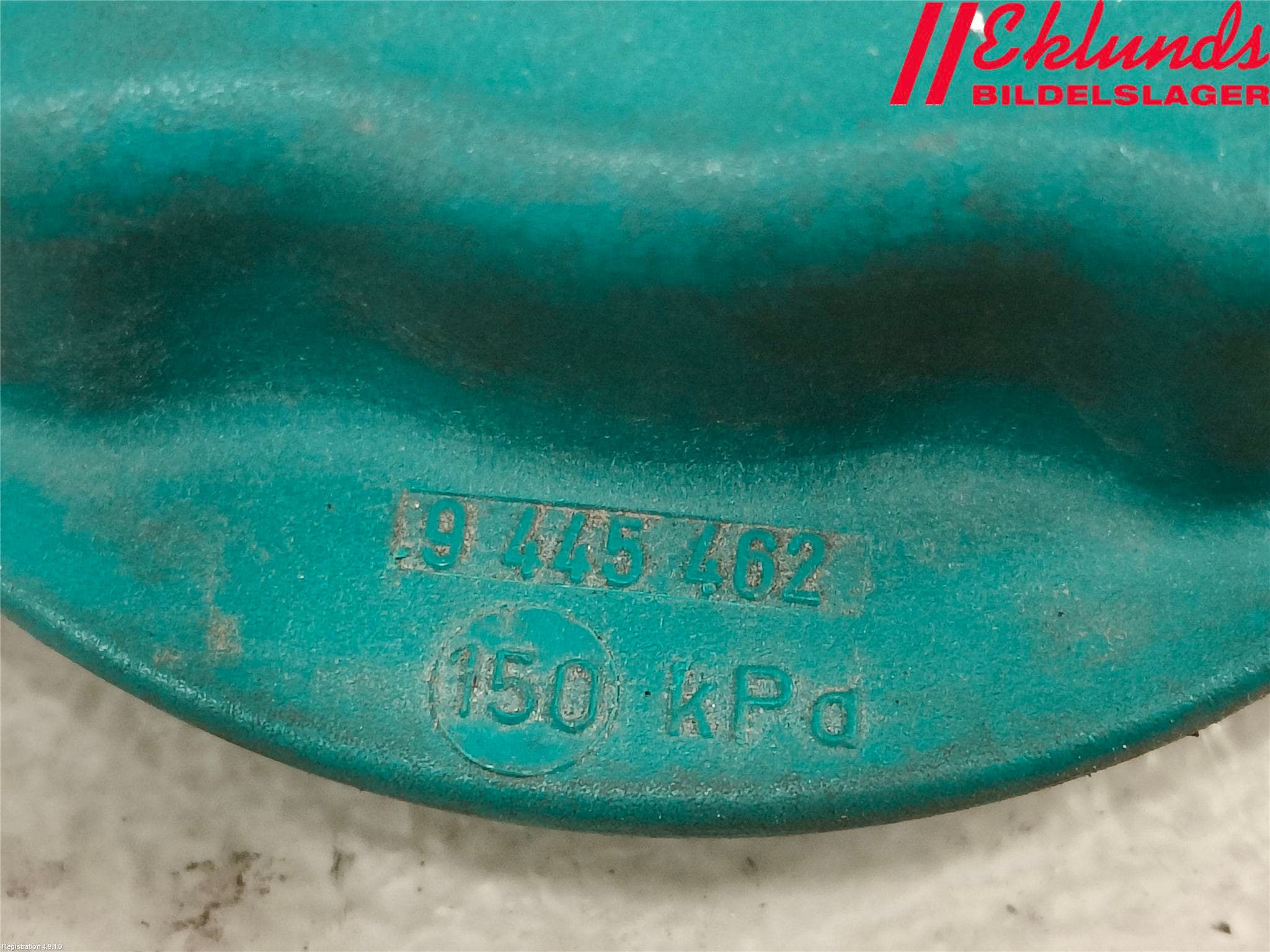 Volvo S60 01-04 Expansionstank Lock