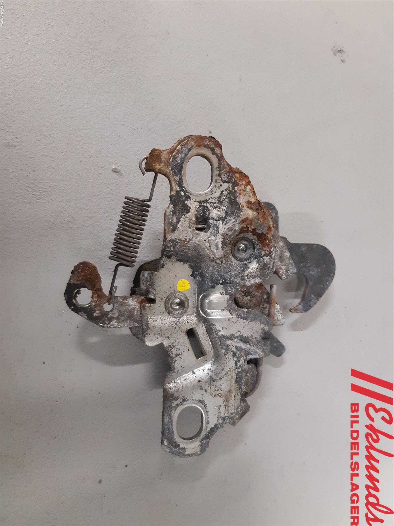 Citroen C4 CACTUS 14-20 Huvlås