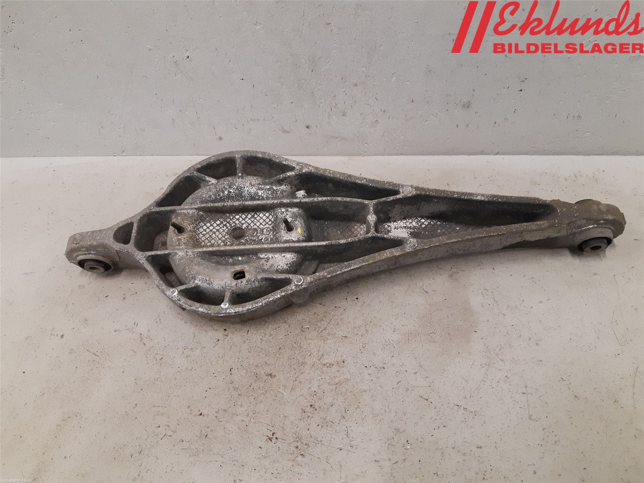 Volvo S60 11-13 Bärarm Bak Höger