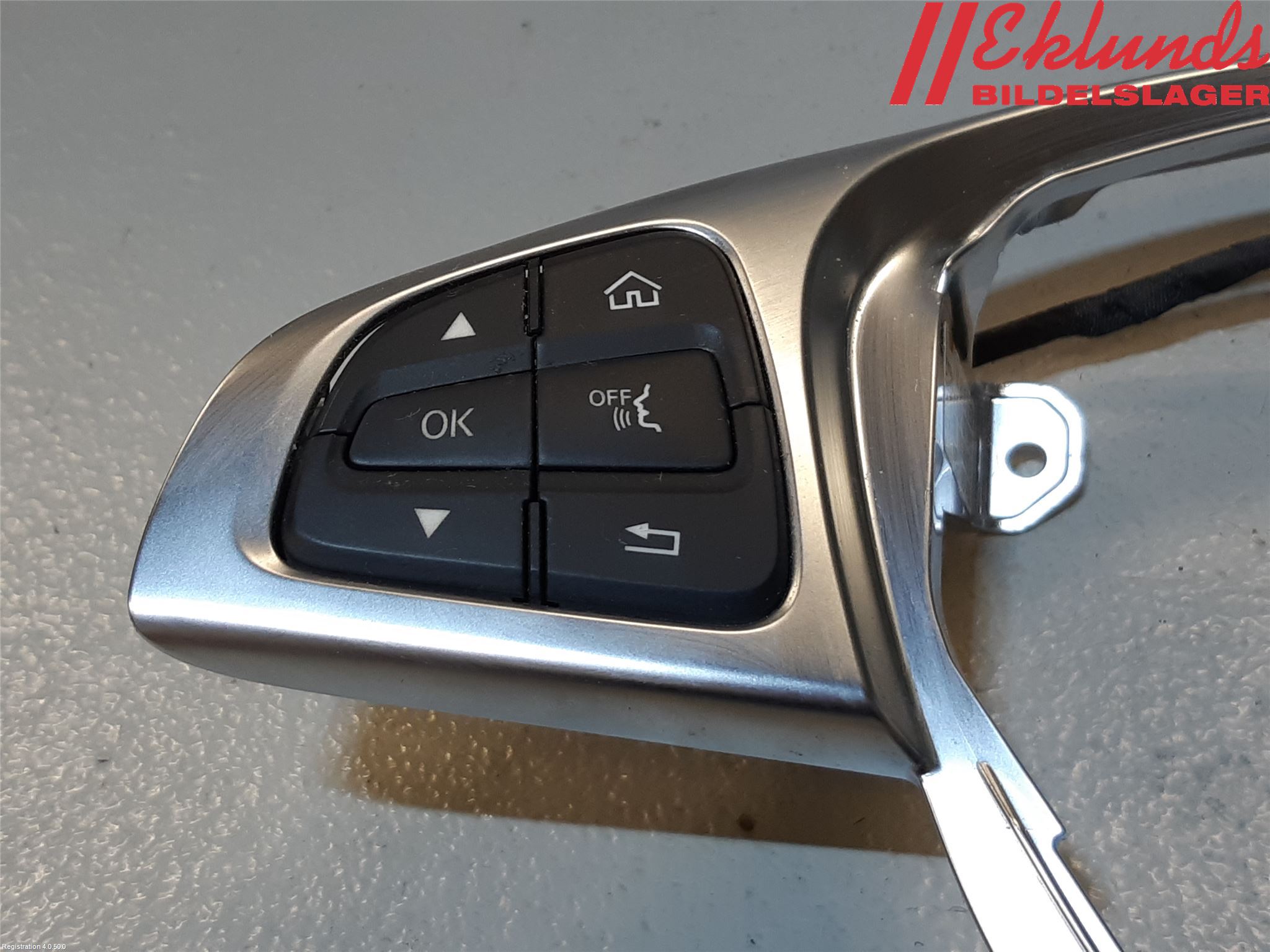 Mercedes-Benz MB C-KLASS (W205) 14-21 Spak-Rattreglage Radio