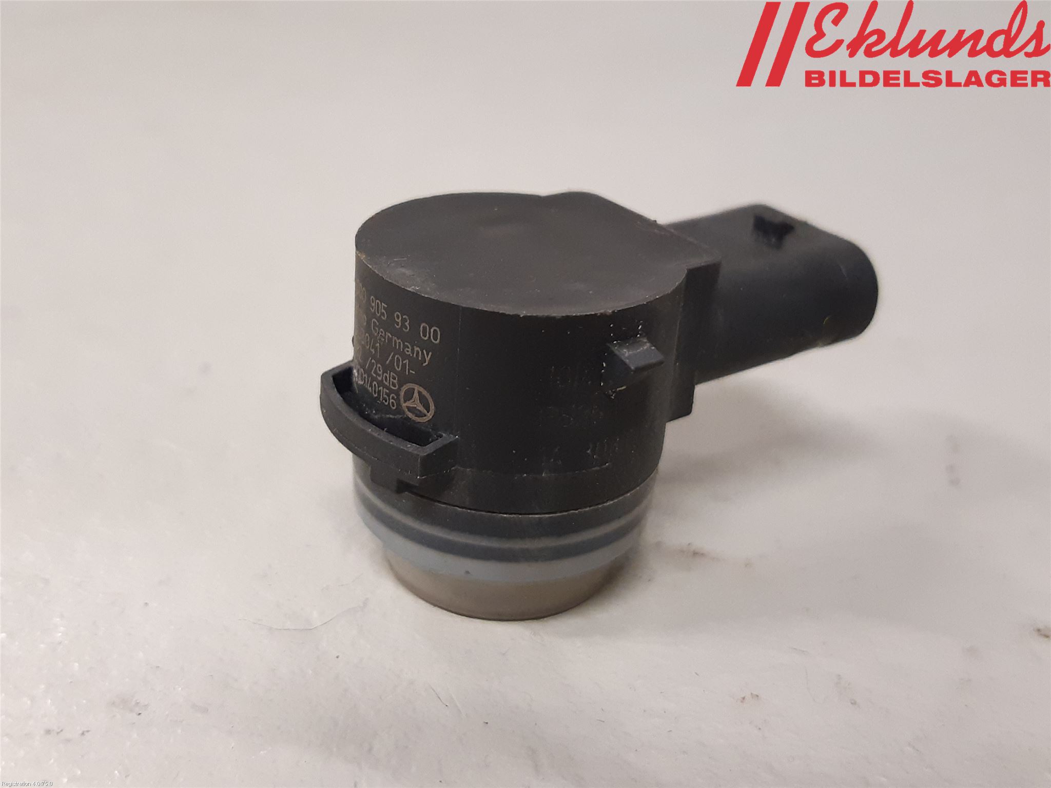 Mercedes-Benz MB C-KLASS (W205) 14-21 Parkeringshjälp Frontsensor