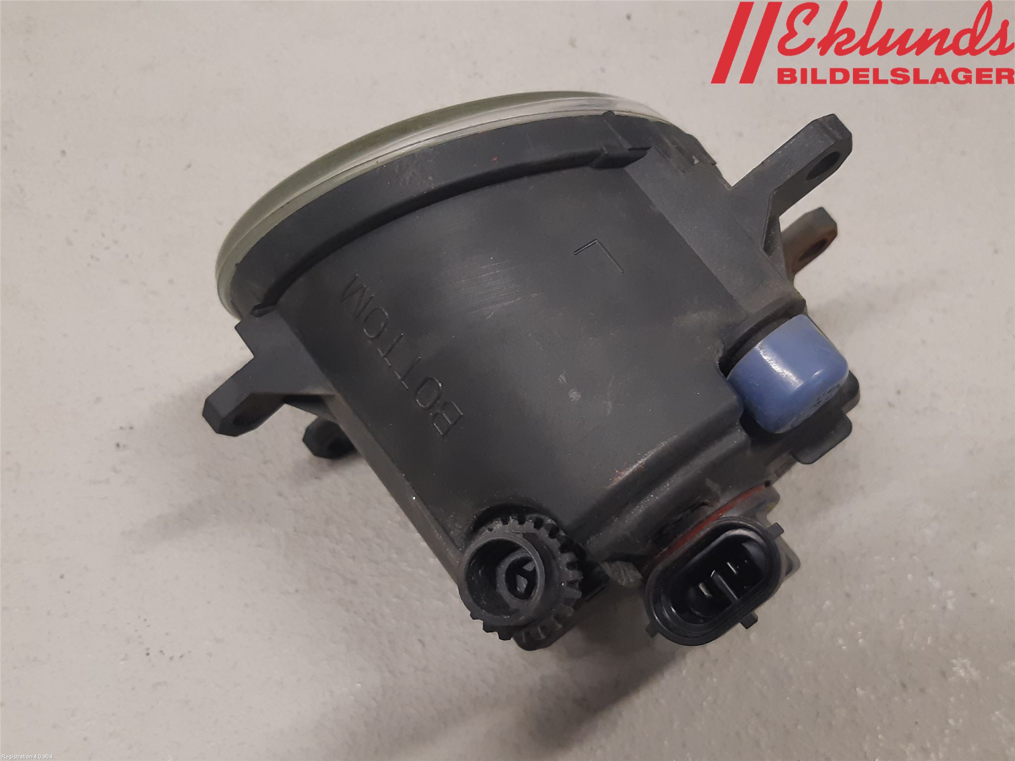 Toyota AVENSIS 09-15 Dimljus-Varselljus Fram