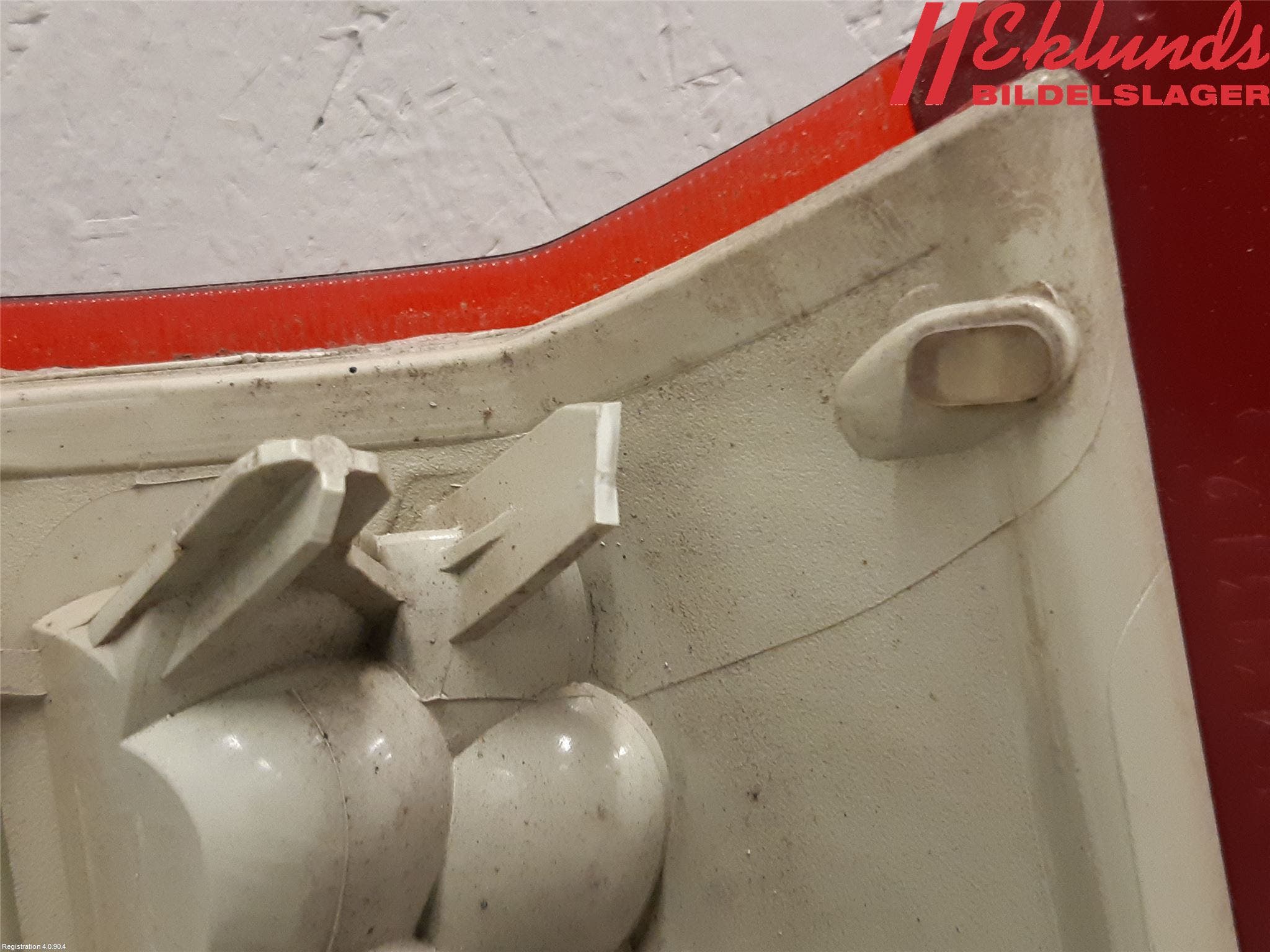 Volvo V70 08-13 Bakljus Lucka Vä