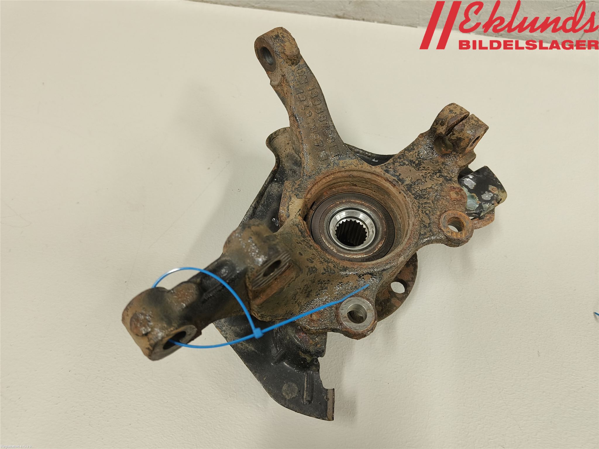 Opel CORSA E 15-19 Styrspindel Lagerhus Hö