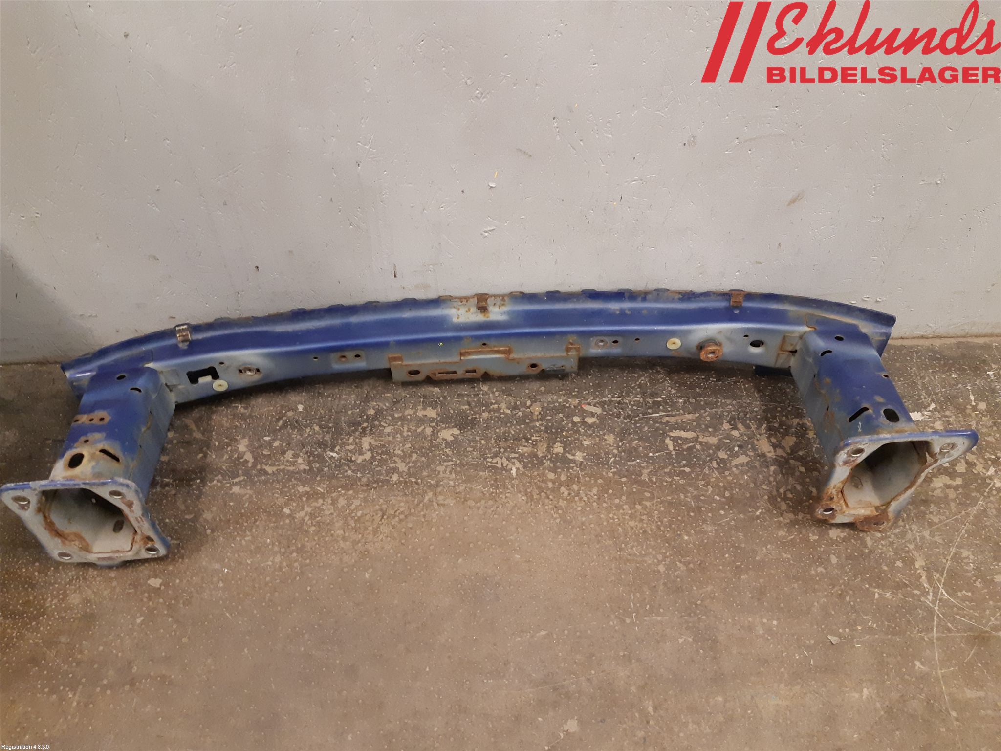 Ford FOCUS     04-07 Stötfångarbalk Fram