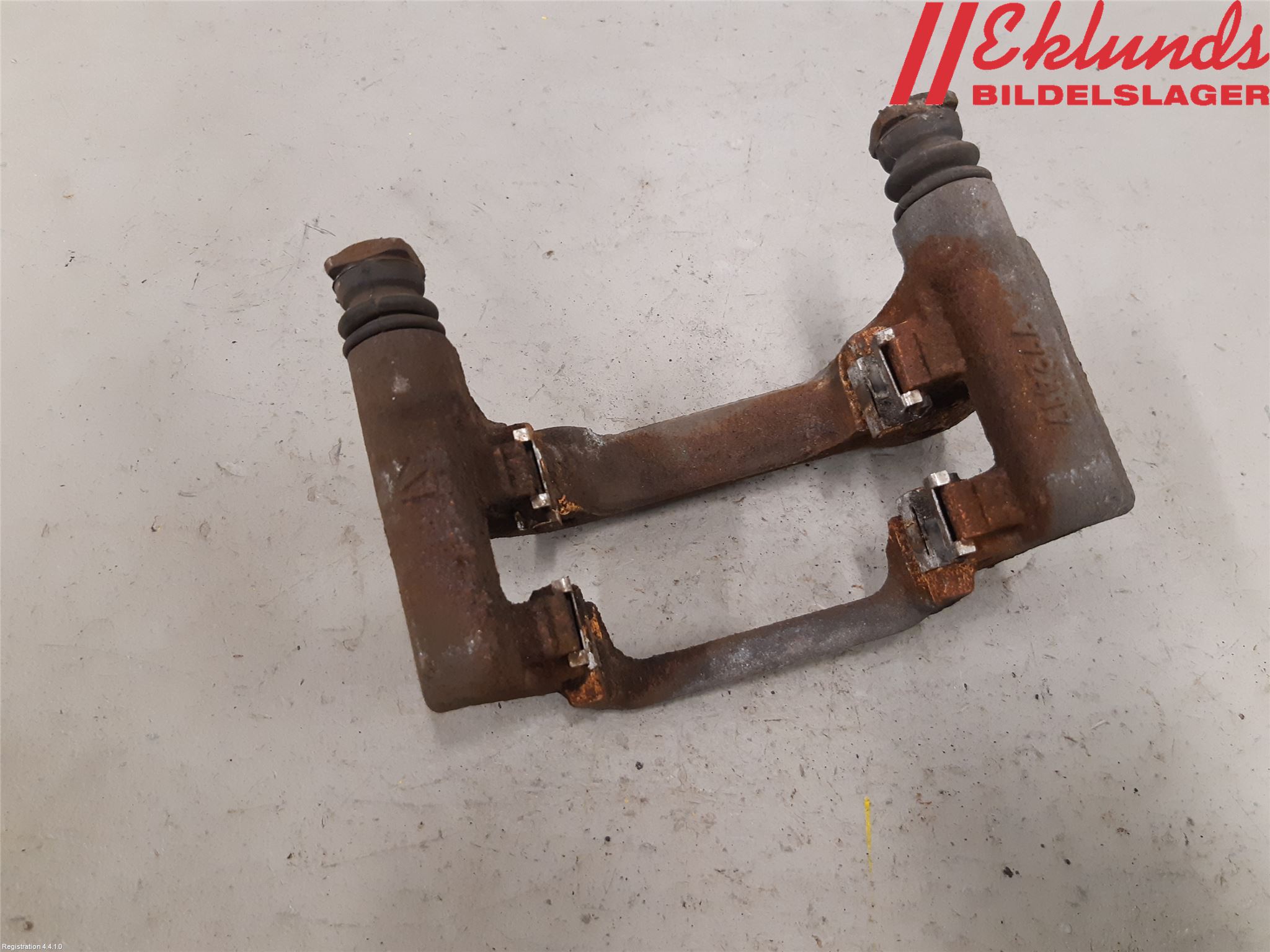 Peugeot 2008/E-2008 20- Bromsokshållare