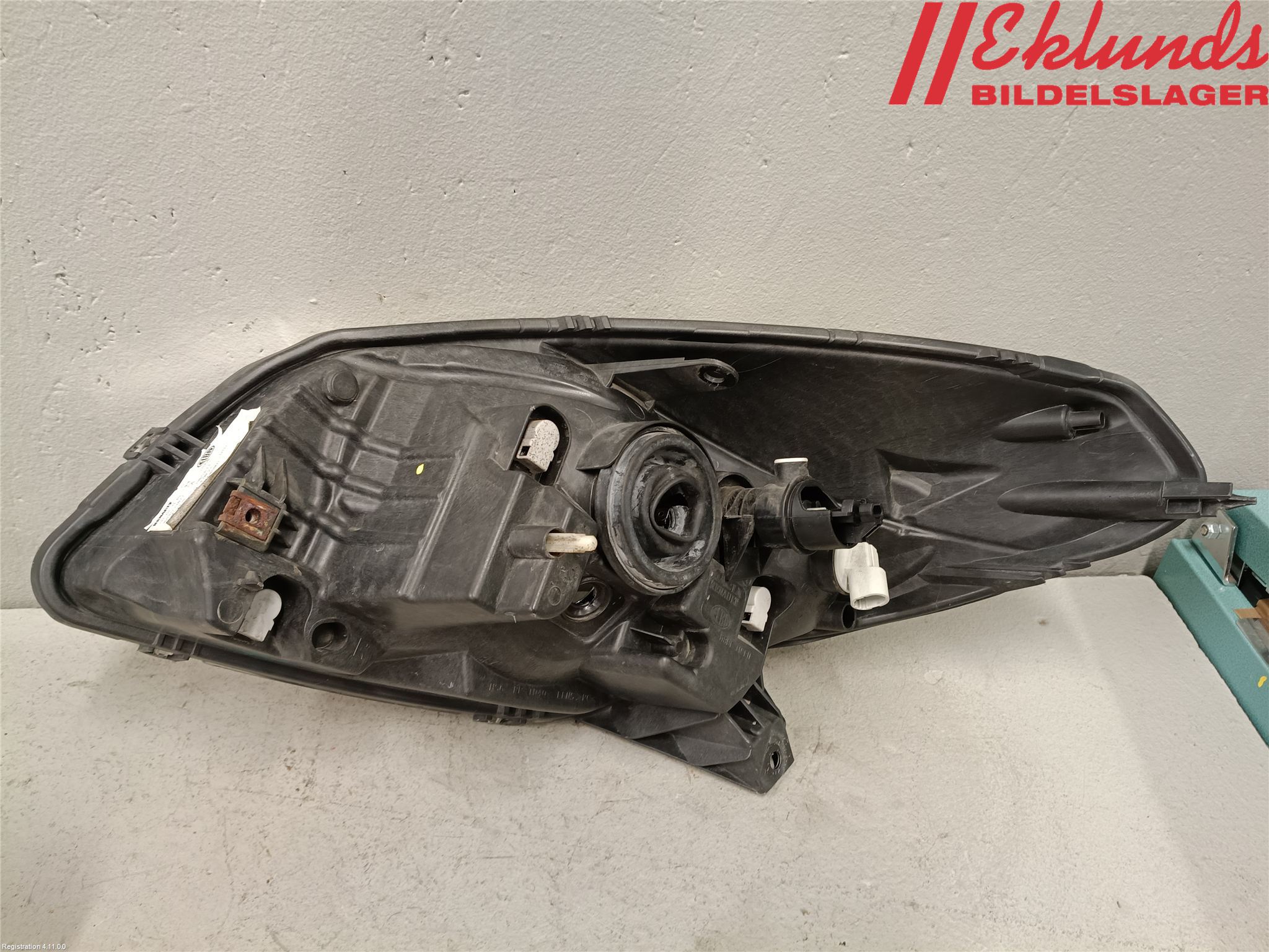 Dacia SANDERO 09-13 Strålkastare Höger