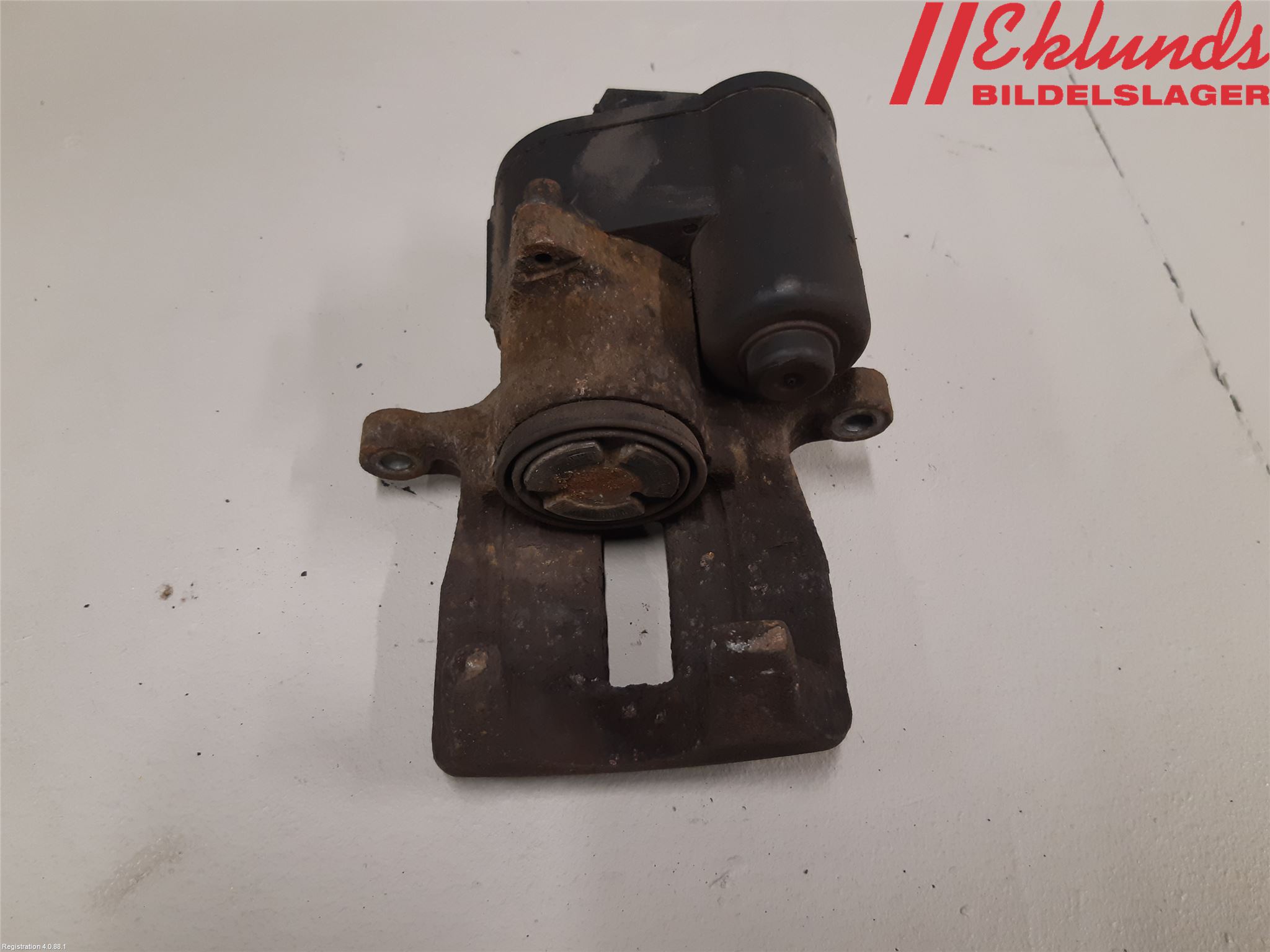 Volkswagen VW PASSAT 11-14 Bromsok Bak Höger