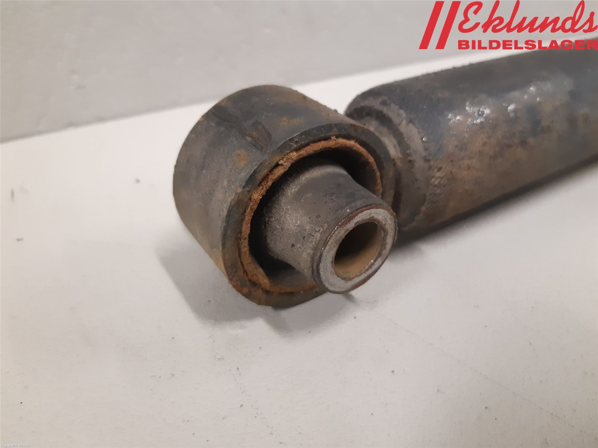 Hyundai TUCSON 05- Stötdämpare Bak