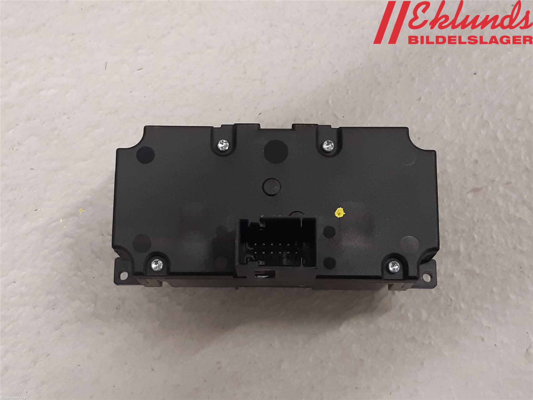 BMW 6 E63/64    02-10 Strömställare Ljus