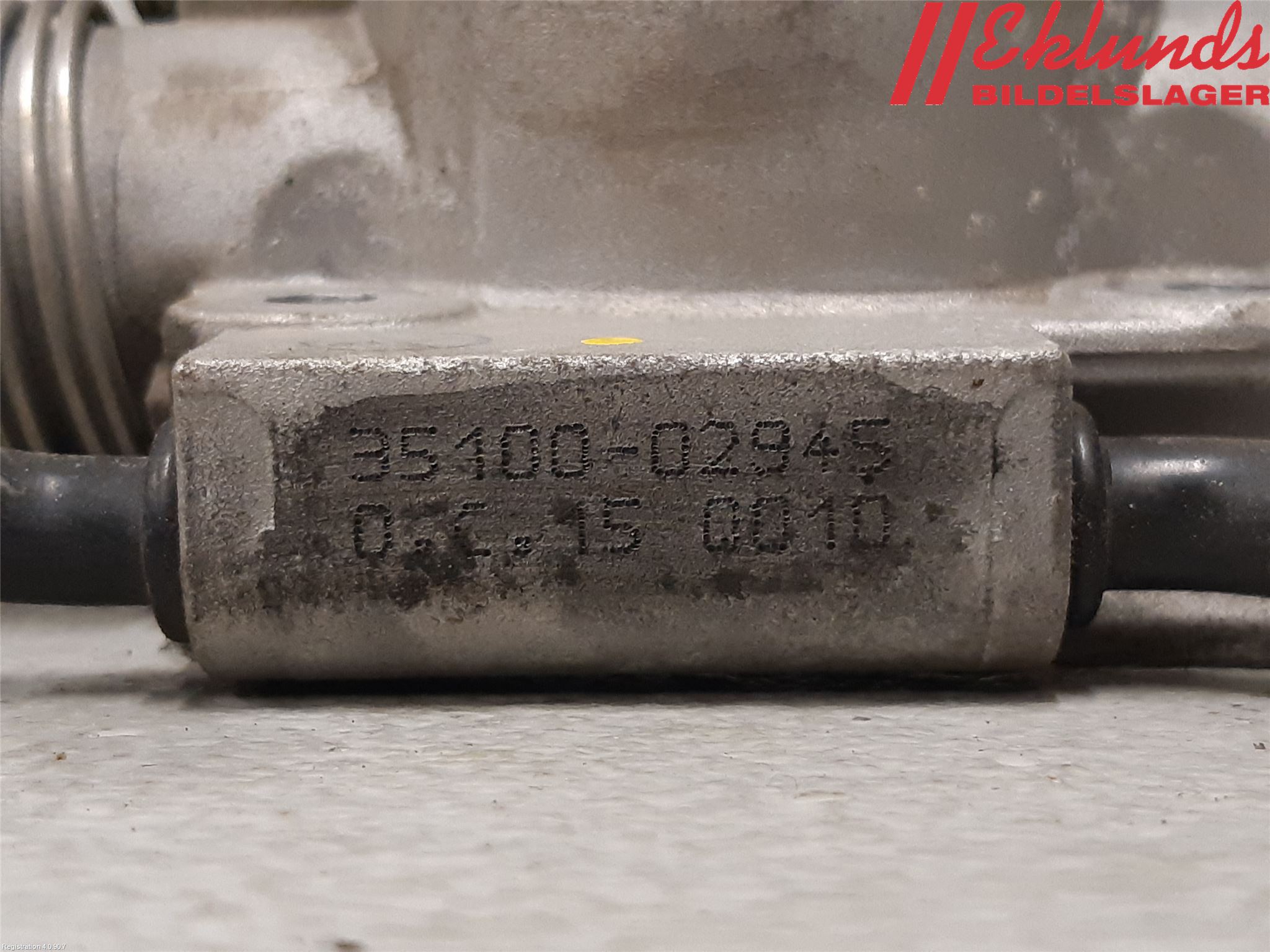 Kia PICANTO    04-11 Injspjällhus