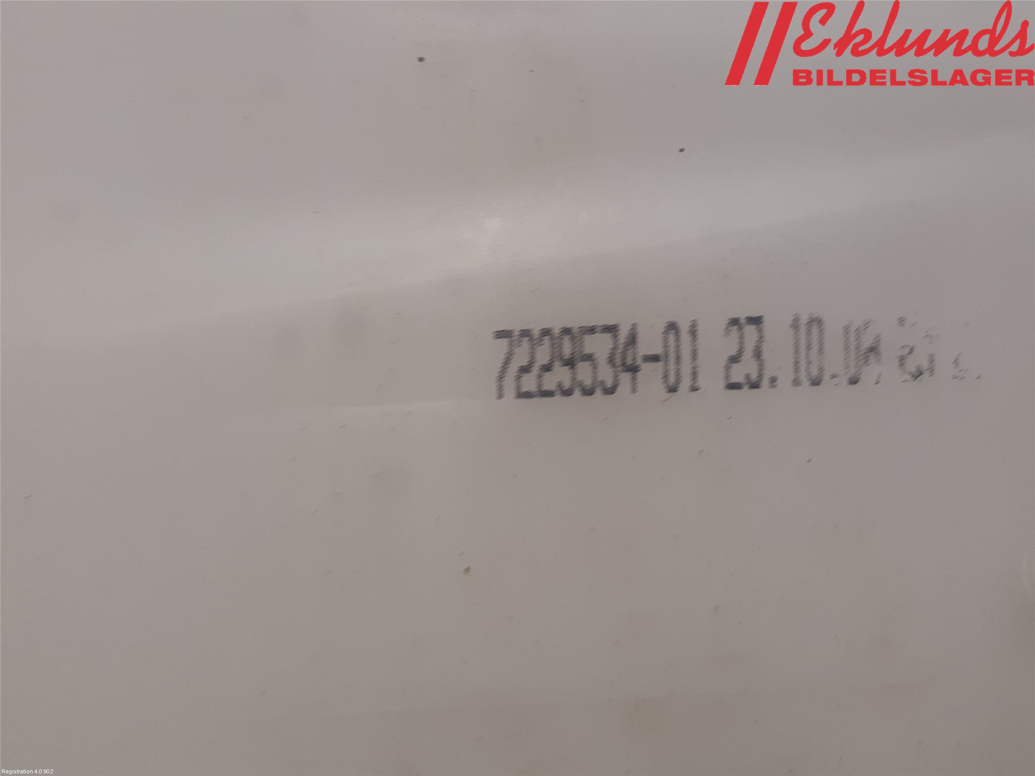 BMW 1 E87/81 5D/3D 03-11 Spolartank Vindruta-Strål