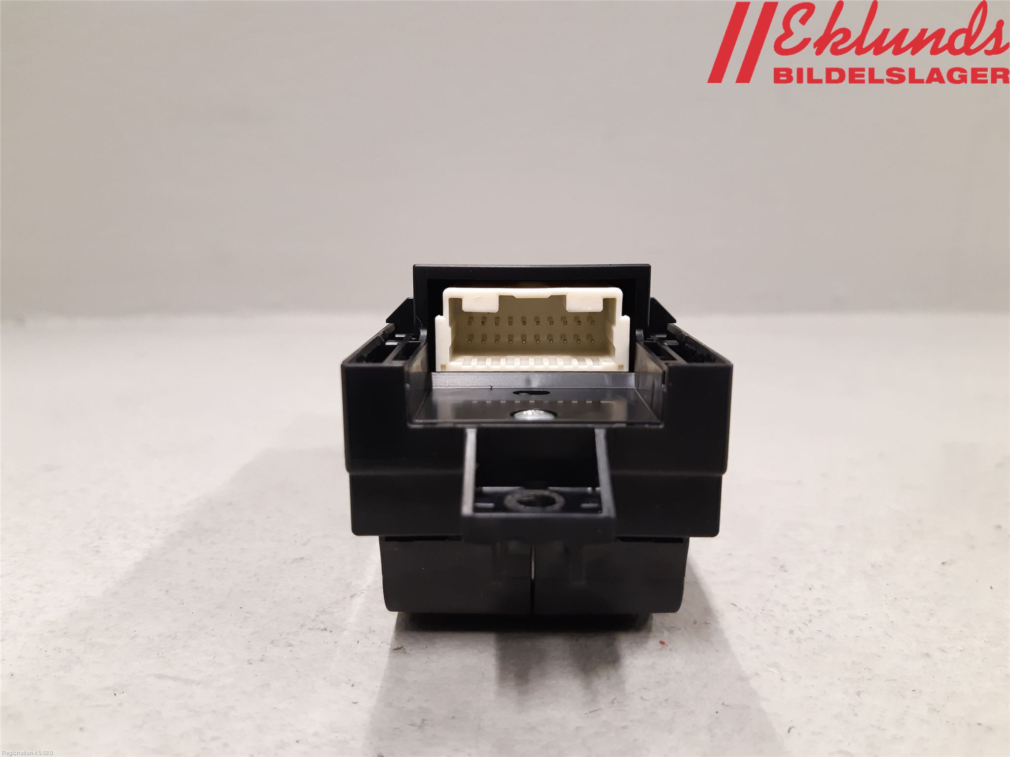 Toyota COROLLA 19- Strömställare Elhiss