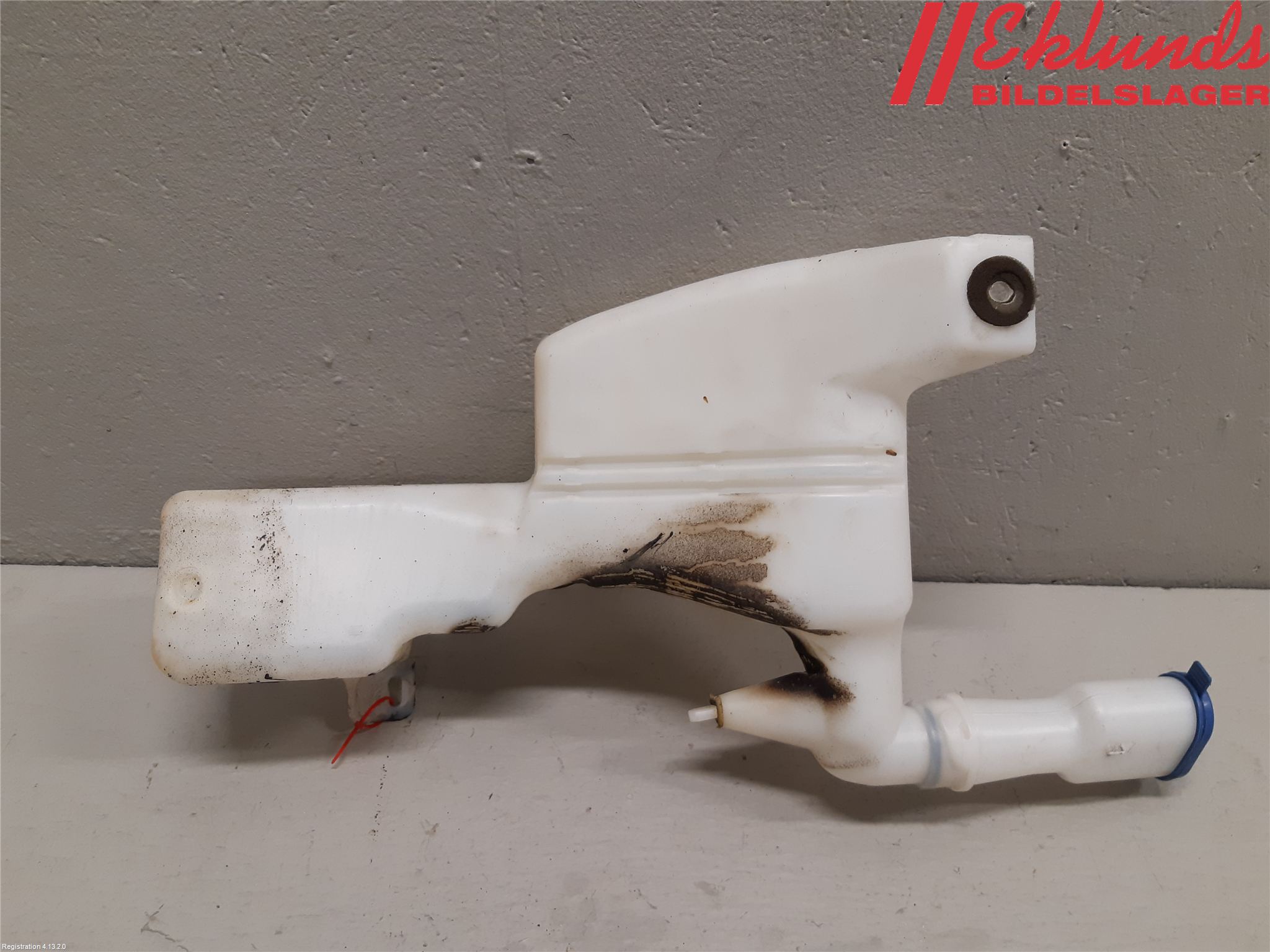 Ford TRANSIT/TOURNEO COURIER 13-23 Spolartank Vindruta