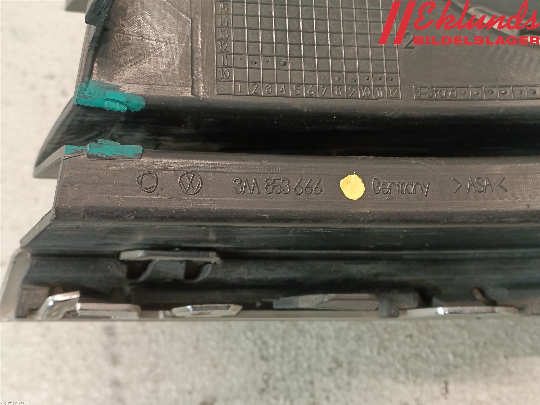 Volkswagen VW PASSAT 11-14 Dimljussarg Fram