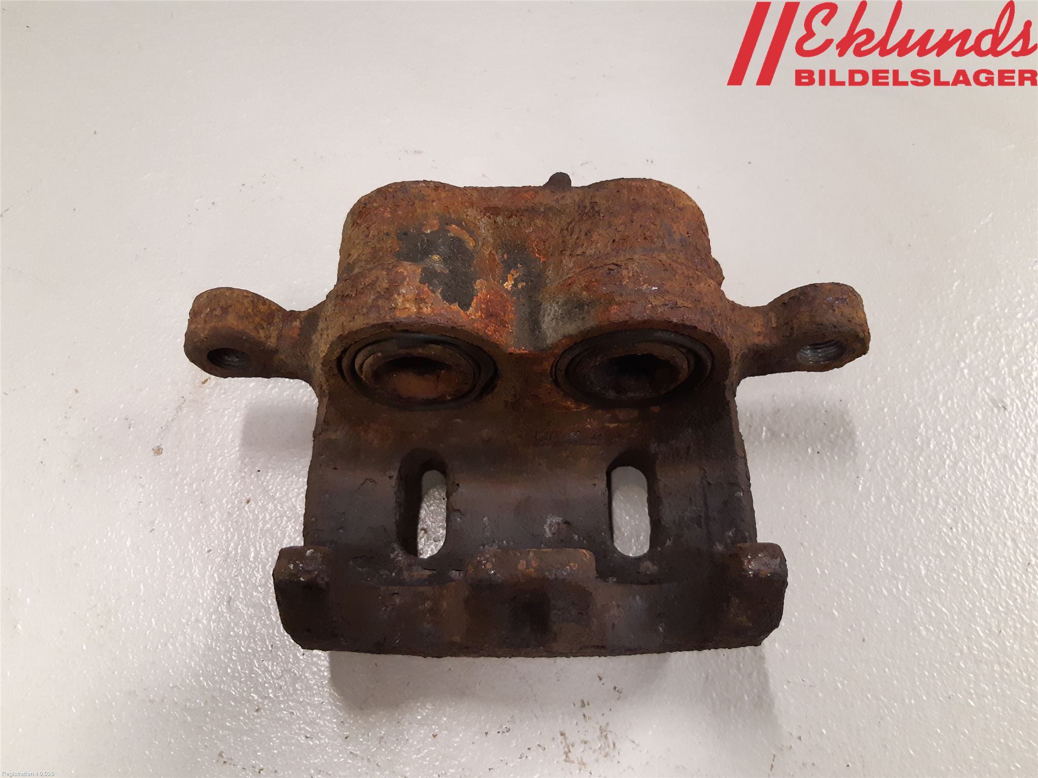 Mitsubishi OUTLANDER 01-07 Bromsok Fram Höger