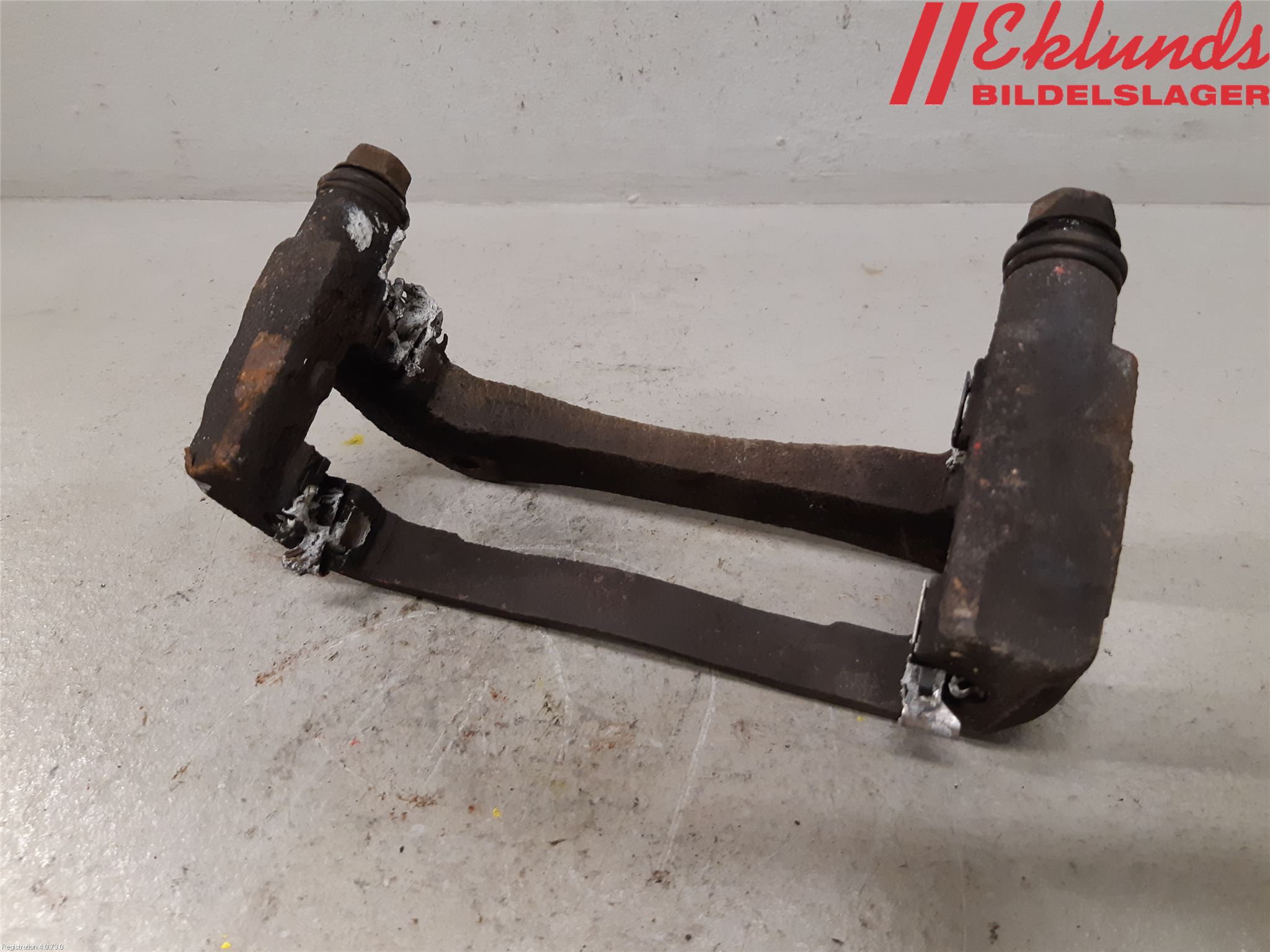 Toyota RAV4 13-18 Bromsokshållare