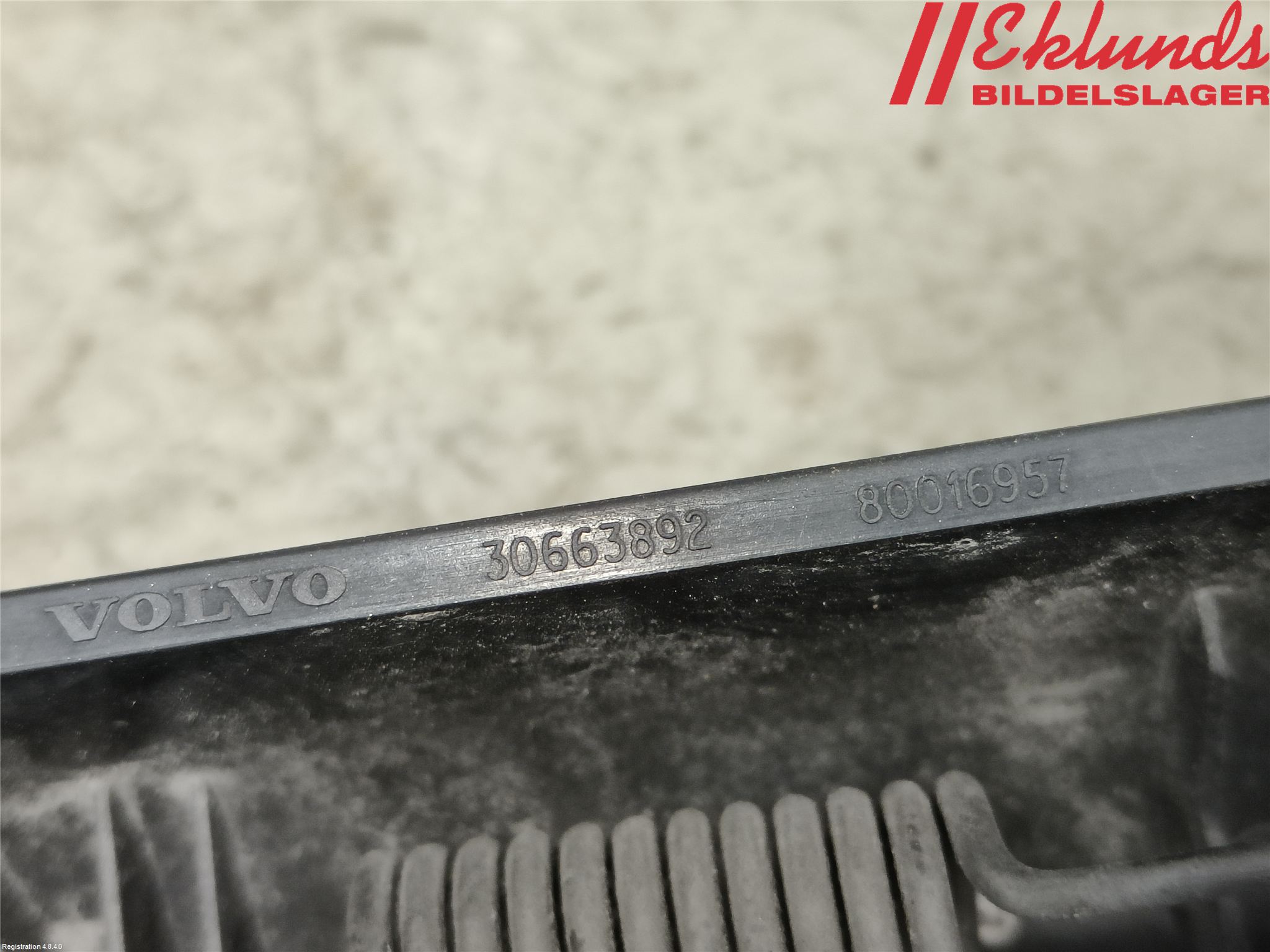 Volvo V70 14-16 Torkararm-Bakruta